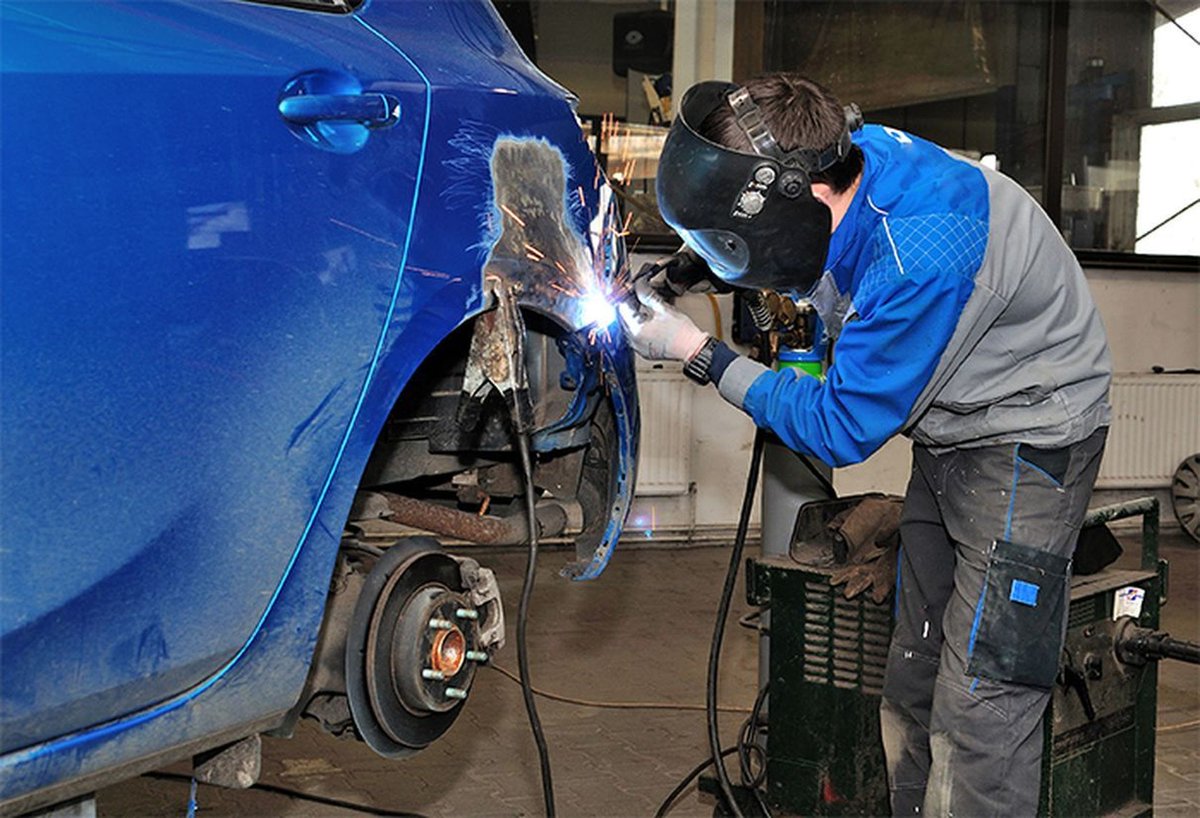 integrityNOHO's tweet photo. Your car's appearance says a lot—our auto body repair keeps it looking its best. From dents to full restorations, we've got you covered. Visit us today!
#AutoBodyRepair
https://t.co/Y9I6LVEhM1 https://t.co/bCKCTnd267