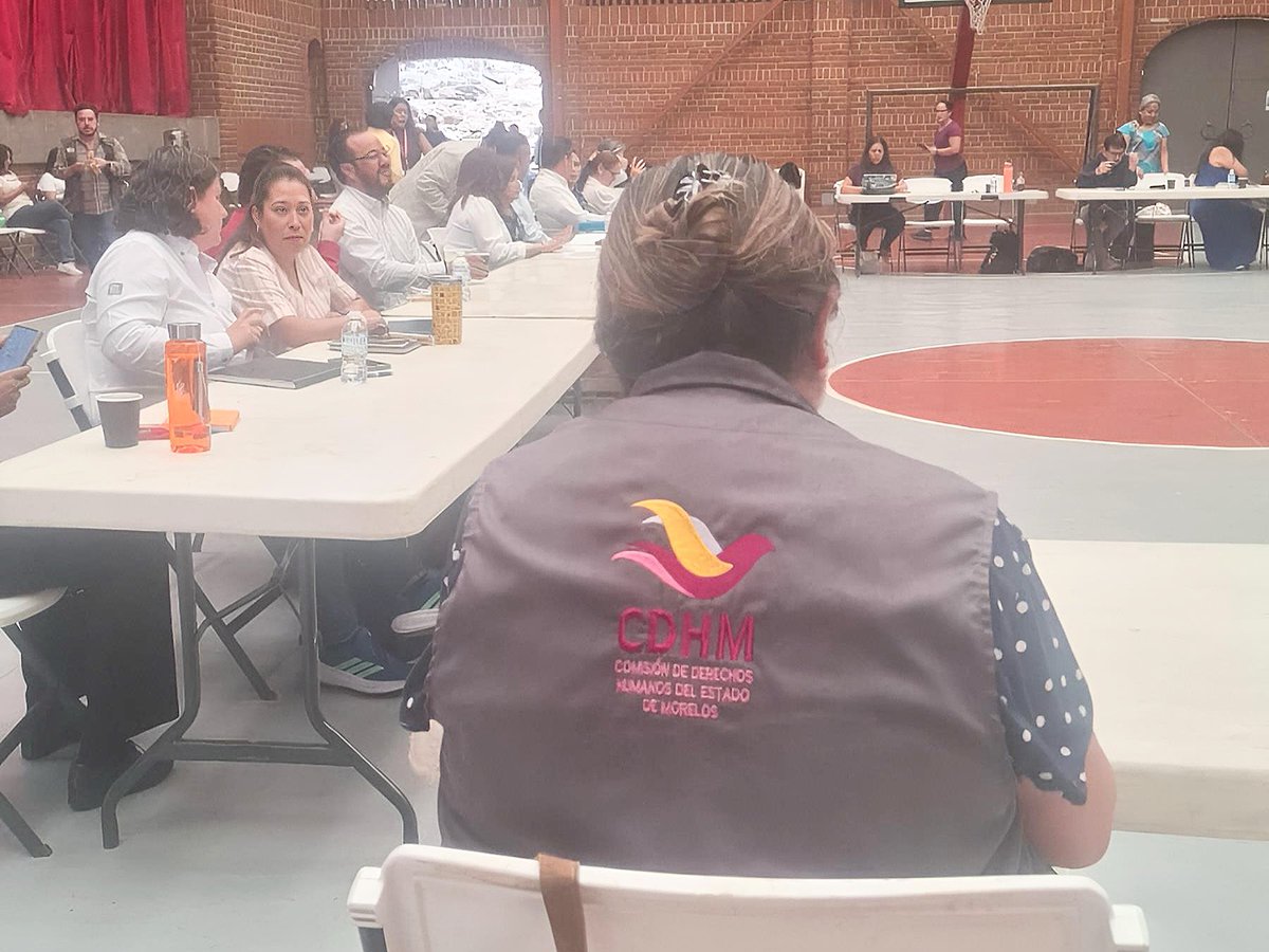 cdhmorelos's tweet image. 1/2 🕊️ La Comisión de Derechos Humanos del Estado de Morelos (CDHM) brindó acompañamiento en calidad de observadora durante las mesas de diálogo sostenidas entre autoridades de la @uaemorelos y la Resistencia Estudiantil, los días 24 y 25 de abril.

#DDHH #UAEM #Observación