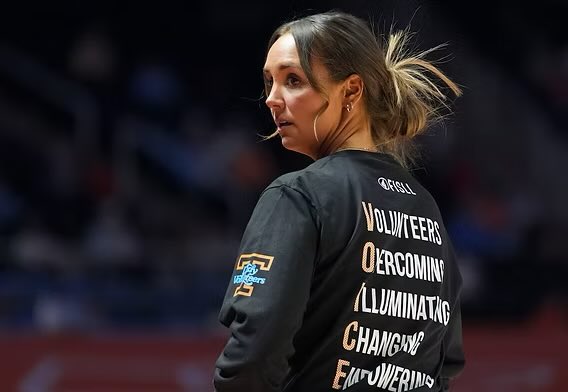 AVCIShow's tweet photo. Kim Caldwell saw a full rebuild and did not flinch. Instead, she doubled down on her system. 

Find out how Coach Caldwell is reclaiming her identity at Tennessee: 

 https://t.co/hpSfwlFZEL https://t.co/VvHD8sL3ck