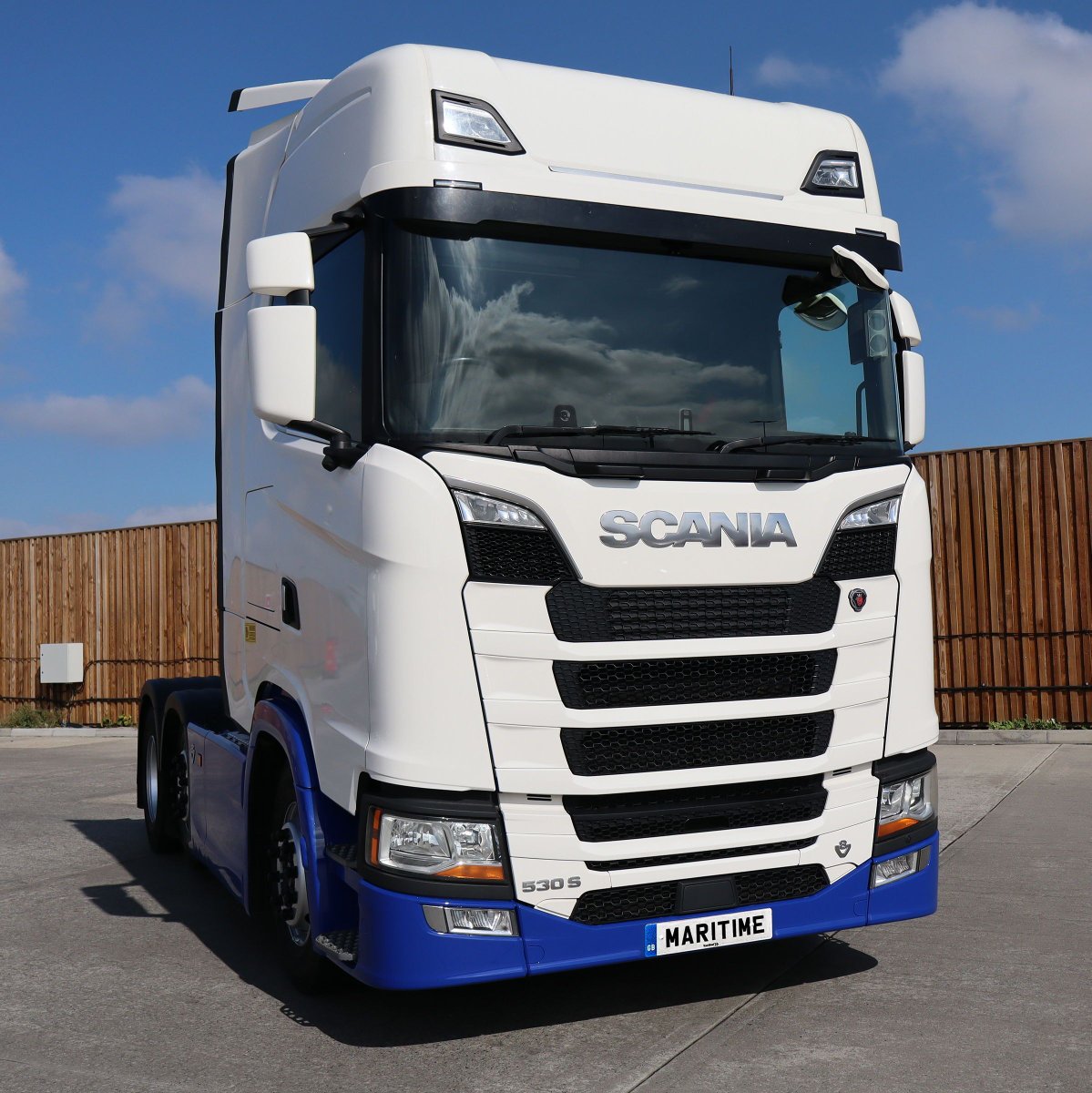 Secondhandtrucks tweet media