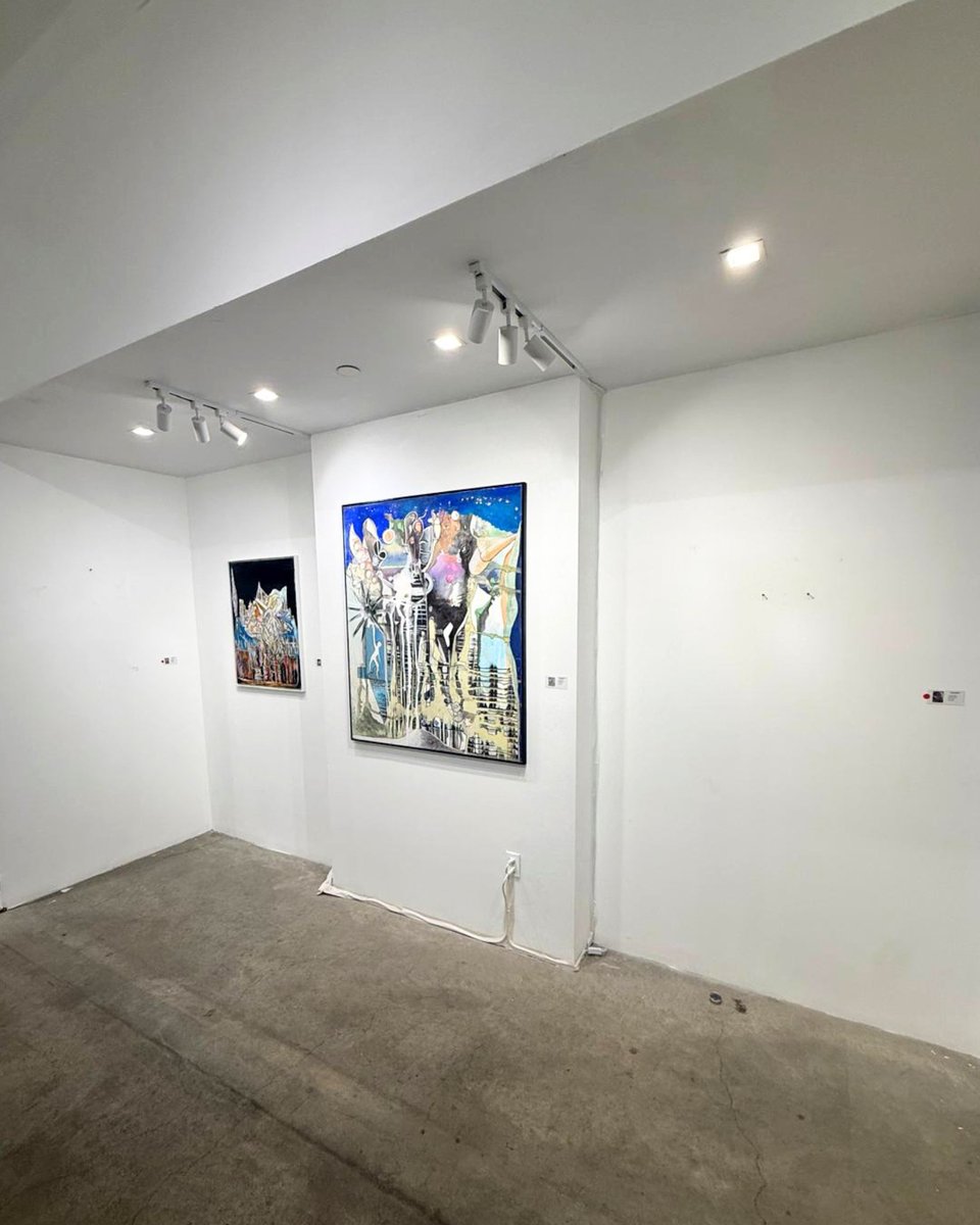 BerniGallery's tweet photo. We are deeply grateful to all of our longtime and new collectors, supporters, and friends who continue to believe in the power of art and champion artists across generations. Thank you for being part of this journey. 🤍

#FrancoMania #ManiaUnleashed #AlessandroBerniGallery https://t.co/EtcXqL2szb