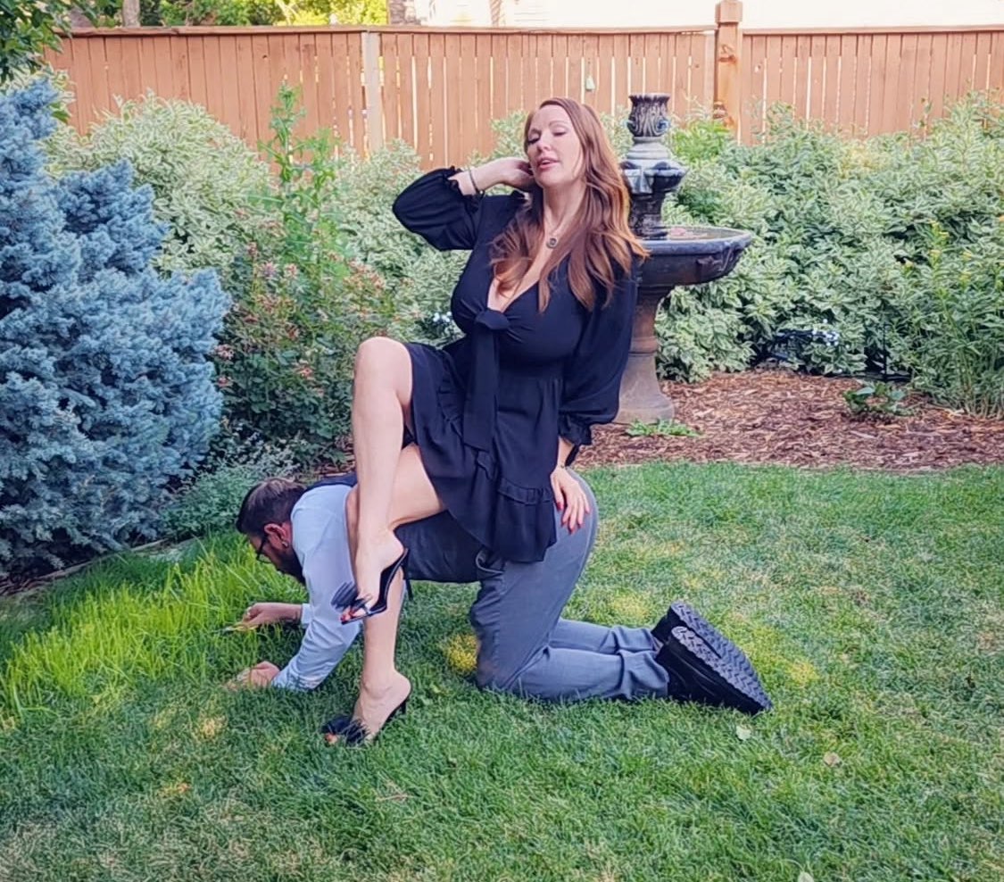 Goddess Kat tweet media