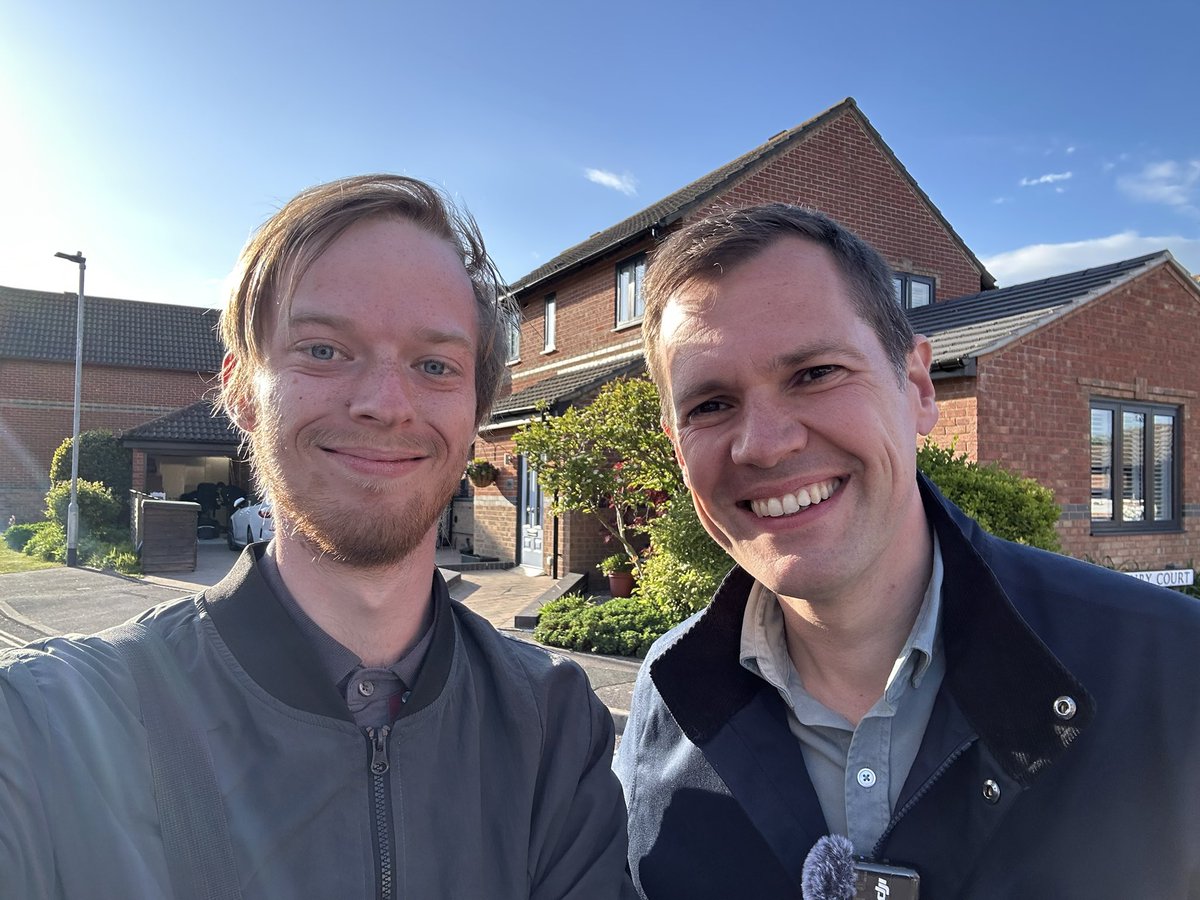 JacobS4Fratton's tweet image. Great to be out in #Copnor this evening with the #Portsmouth @reformparty_uk team and special guest @RobertJenrick MP 🩵

We had a brilliant response on the doors with lots confirming their support for Carl Inman next week 💪 

It’s #TimeForReform. Vote #ReformUK on 7th May 🗳️