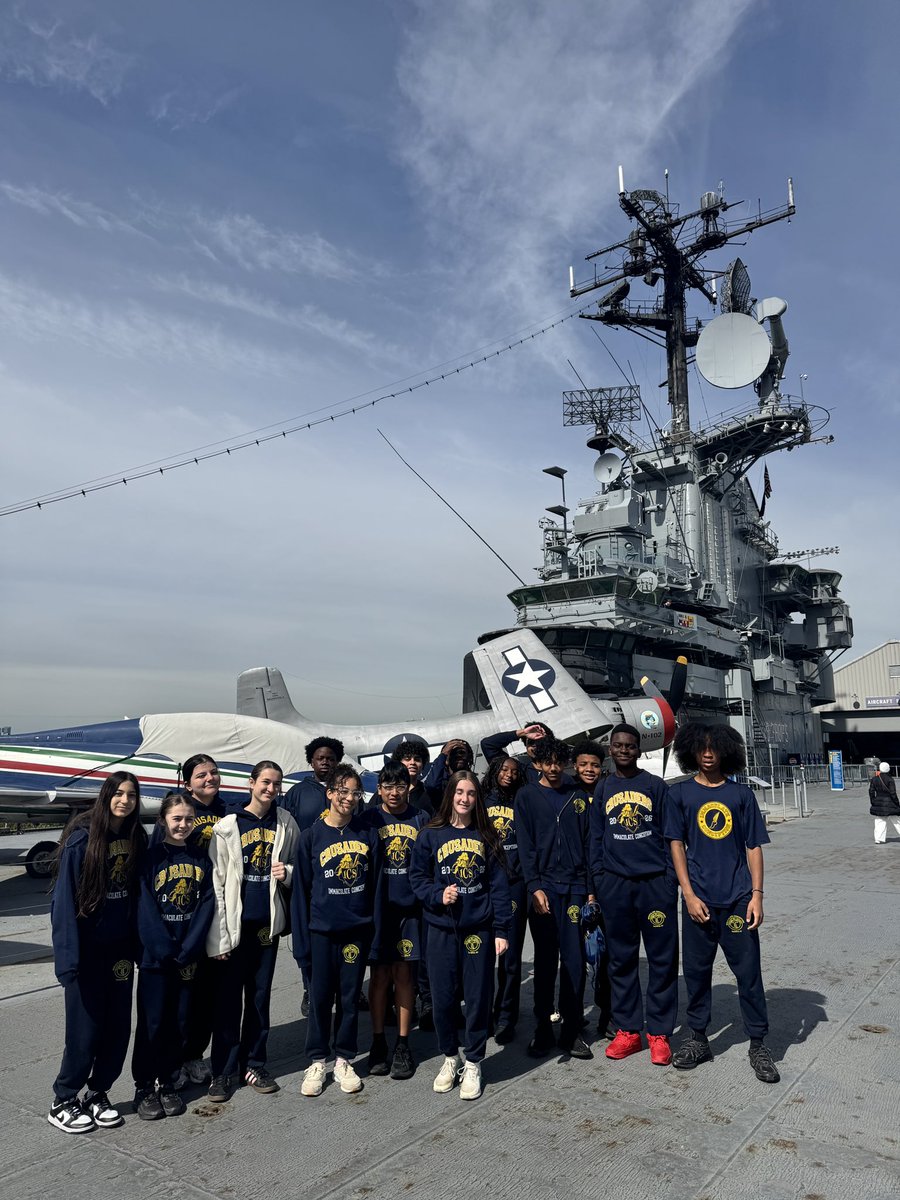 icschool_online's tweet photo. ICS 8th Grade brought history to life at the Intrepid Sea, Air &amp; Space Museum 🇺🇸 exploring the Cold War firsthand!. ✈️🚢🚀 #STEAM #IncredibleCatholicStudents @ArchNY_Schools @IntrepidMuseum https://t.co/M3e9oj0RSG