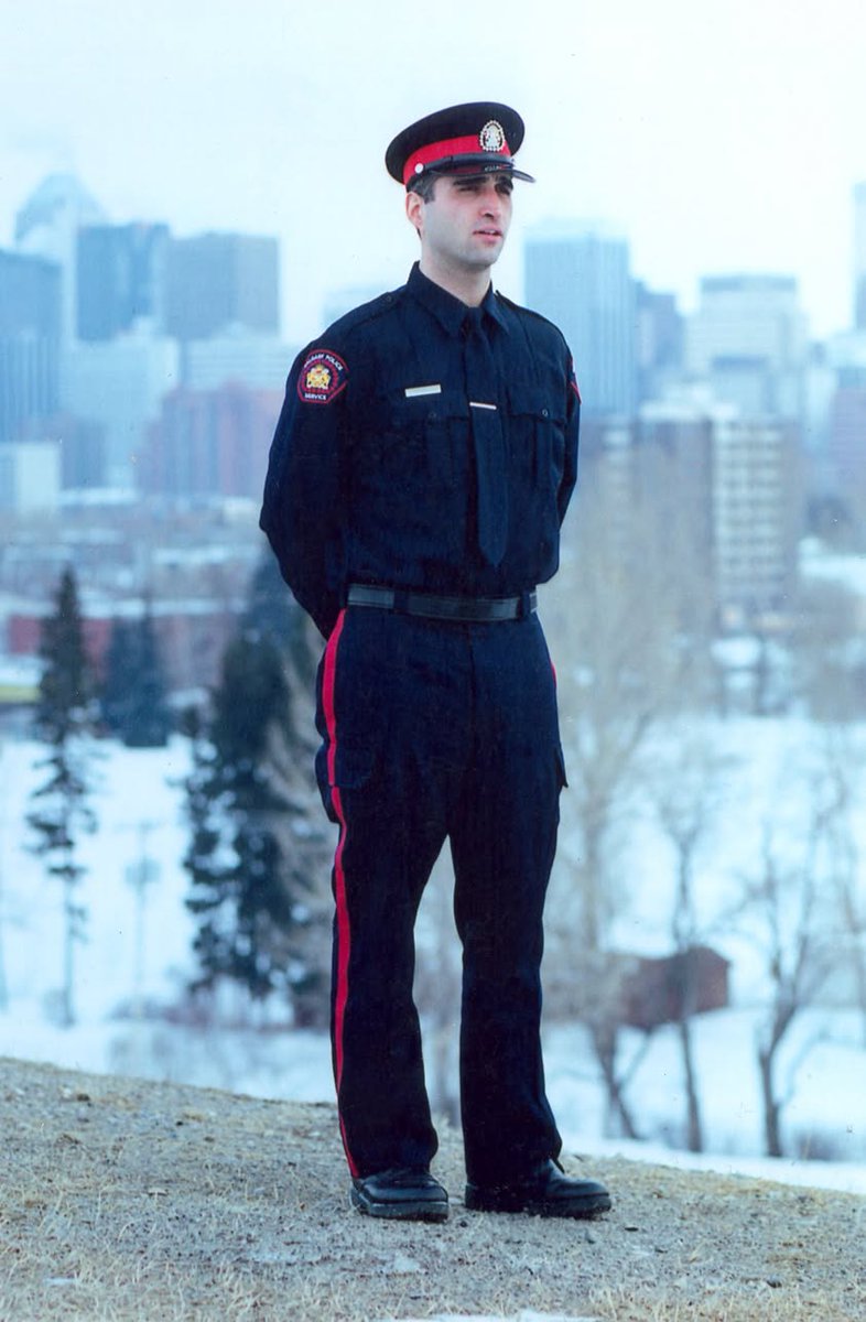 jpmf's tweet photo. A life lost far too soon.
We remember Constable John Petropoulos.
#DayofMourning #WorkerFatalities https://t.co/GcF3LgLgOa