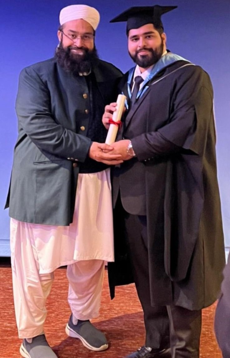 پری زاد tweet media
