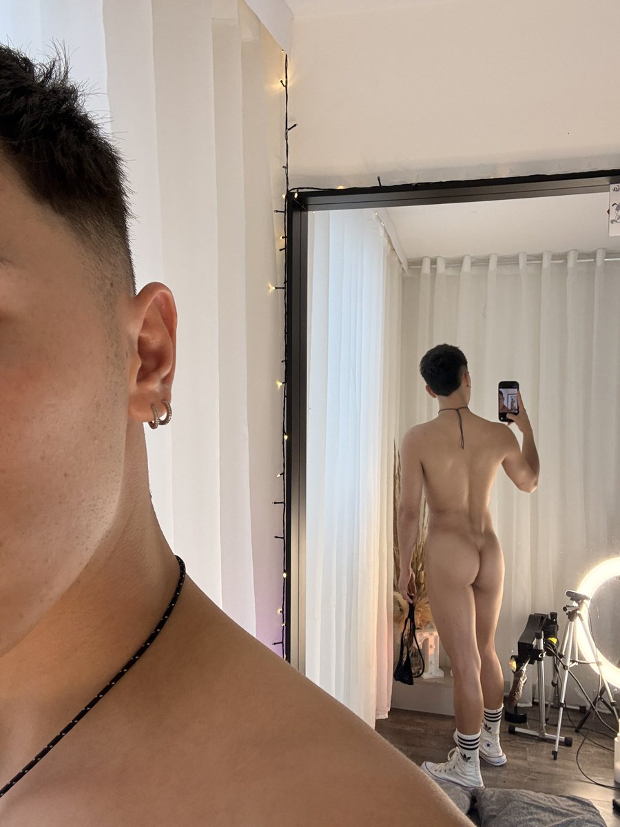 soythiagojones's tweet photo. 🤤🤤🤤 https://t.co/WKbqie3n1N