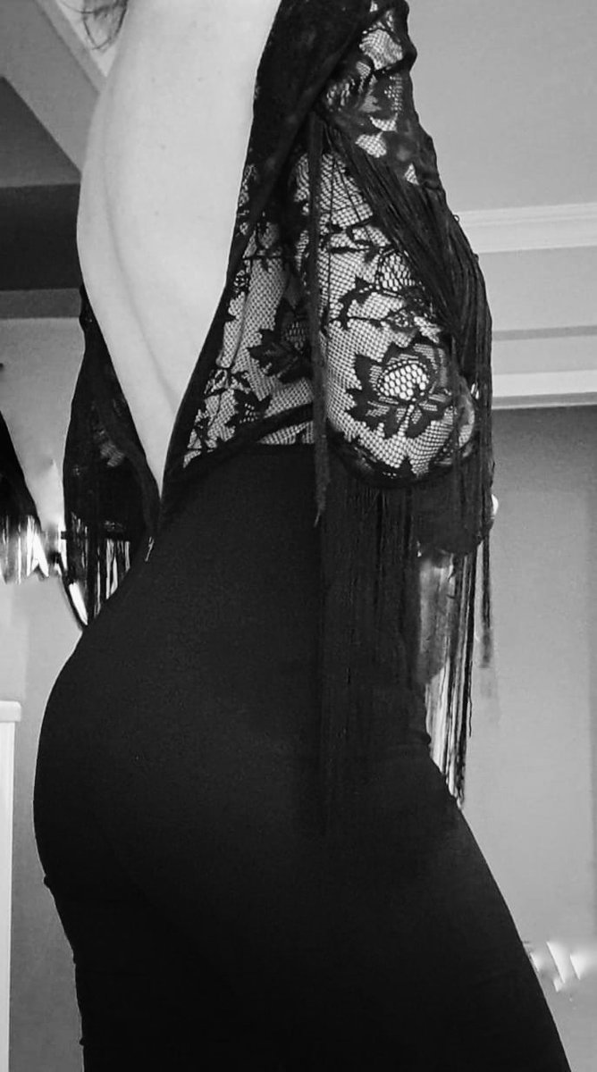 İnci serkan tweet media