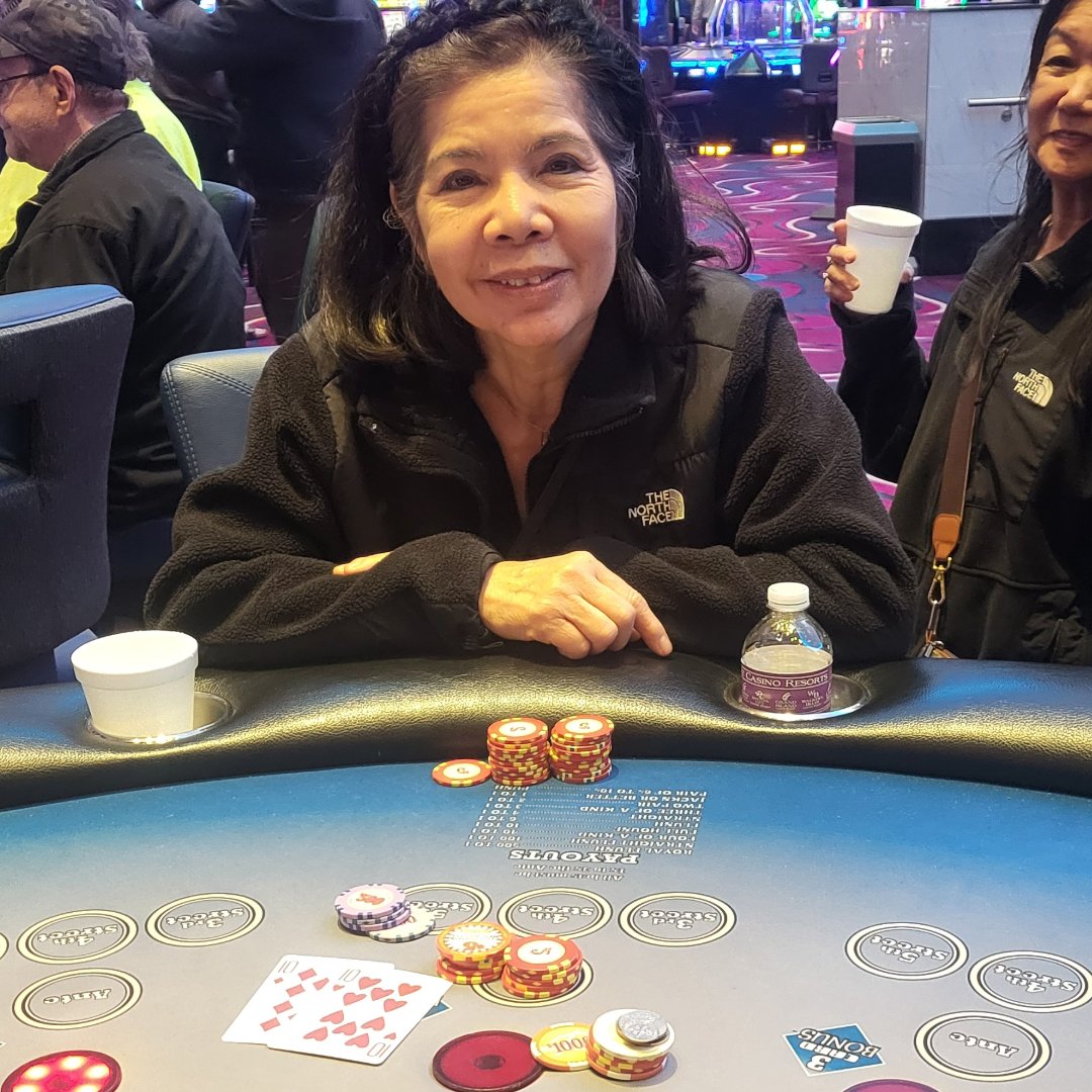 RiversideCasino's tweet photo. Huge congratulations to Sousada for hitting the progressive minor jackpot on our Mississippi Stud table game. What an exciting win! ๐
#RiversideCasino #RiversideCasinoResort #LiveItUp #RiversideCasinoWinners https://t.co/gb5Yxeqpxi