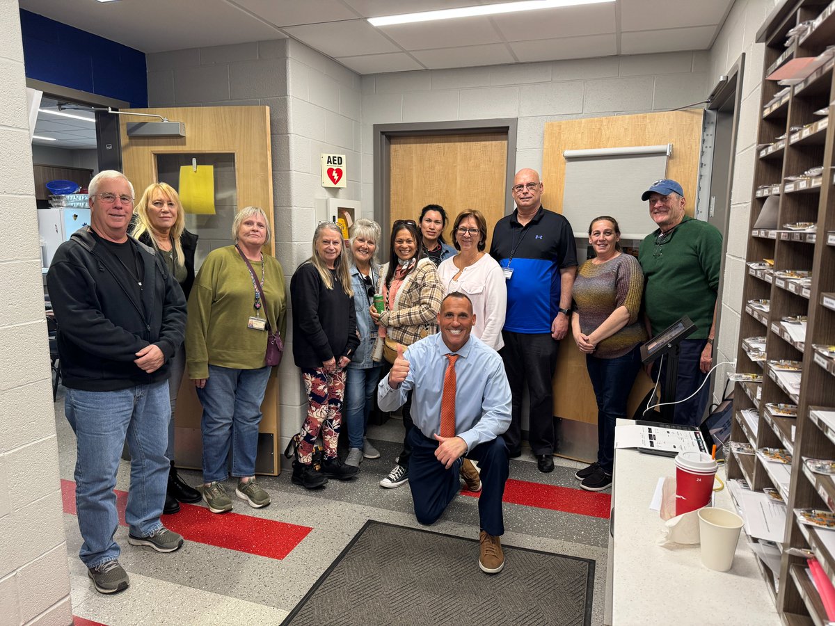 gchidiac211's tweet image. Big thank you to our transportation department! You're amazing! @StaffordTwpEd #studentsfirst