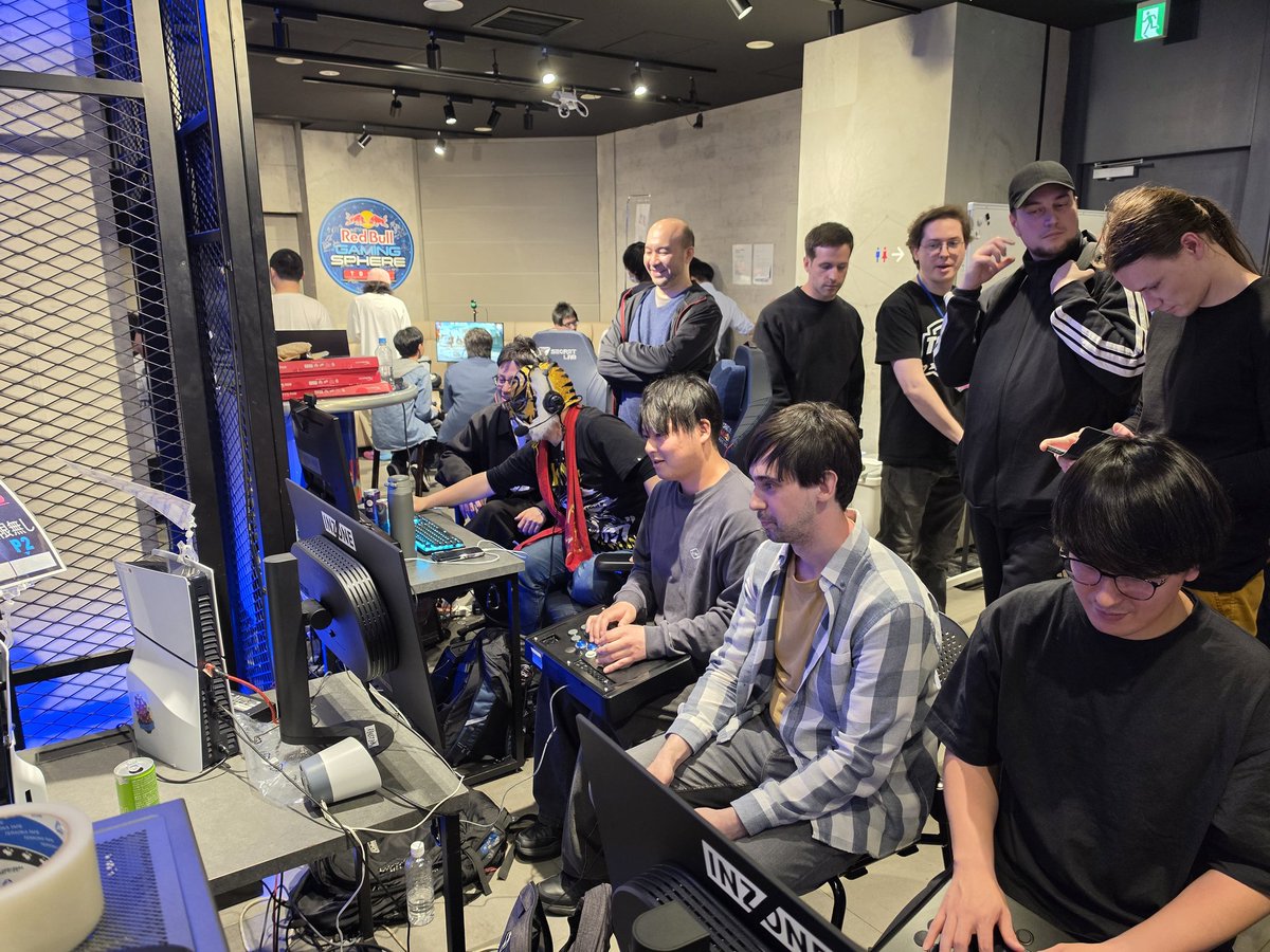 NAH| Majin「O」bama @ #TatakaiTuesday tweet media