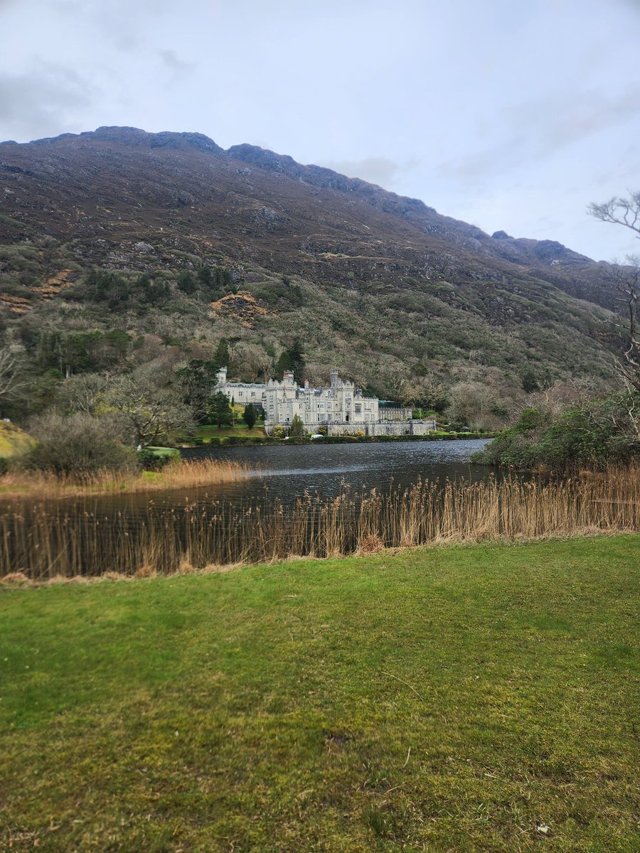 PurdueABE's tweet photo. From traveling historical sights to visiting the Guiness Brewing Factory, I had a wonderful time in Ireland. I had the opportunity to learn about the different ag practices &amp; got to tour several farms in Ireland. It was truly an incredible experience! -Lane Banks, ASM '26 https://t.co/YqPh0mZm26
