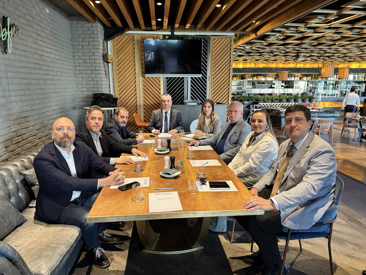 beysiad's tweet photo. Derneğimizin Nisan ayı yönetim kurulu toplantısı gündem maddeleriyle görüşülüp karara bağlanmıştır. https://t.co/P4nNTXmb6m
