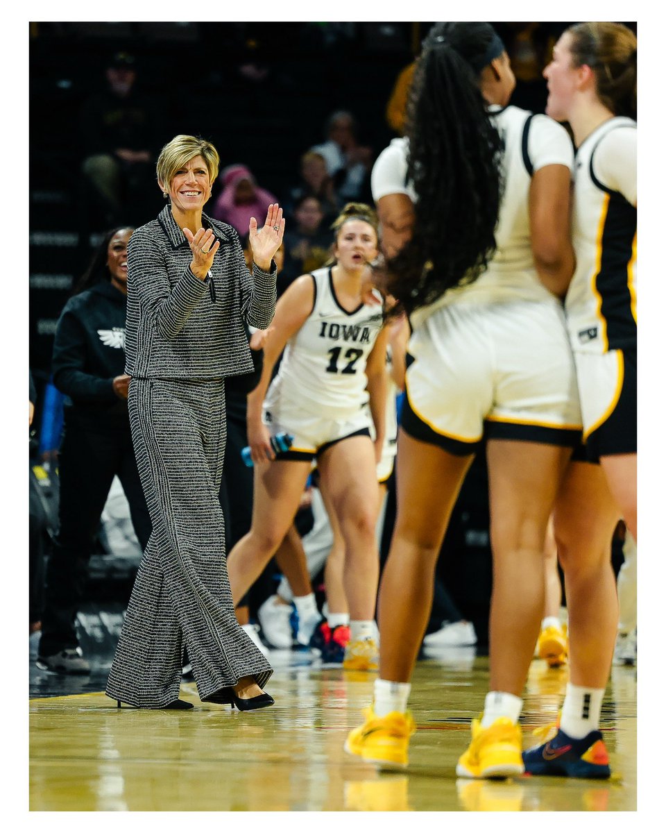 Iowa Women's Basketball tweet media