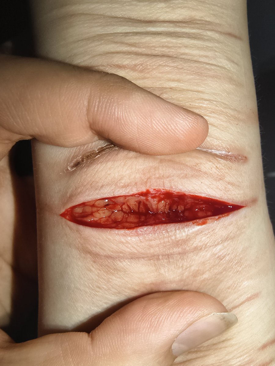 阿素素是谁？ tweet media