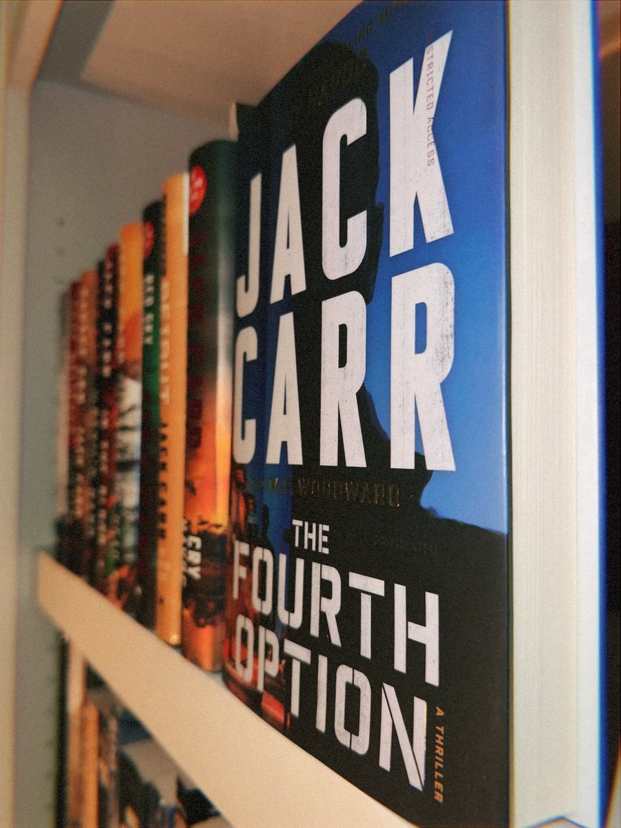 RD4895's tweet photo. My review of The Fourth Option by @JackCarrUSA is live!

https://t.co/eEWKE8FG4X https://t.co/6Eh1u34U5Y