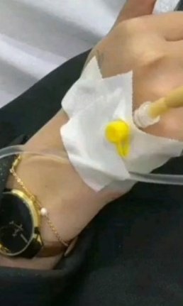 روان tweet media