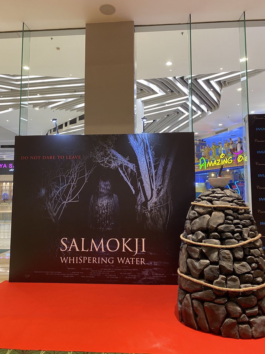 T. 👻🤴 tweet media