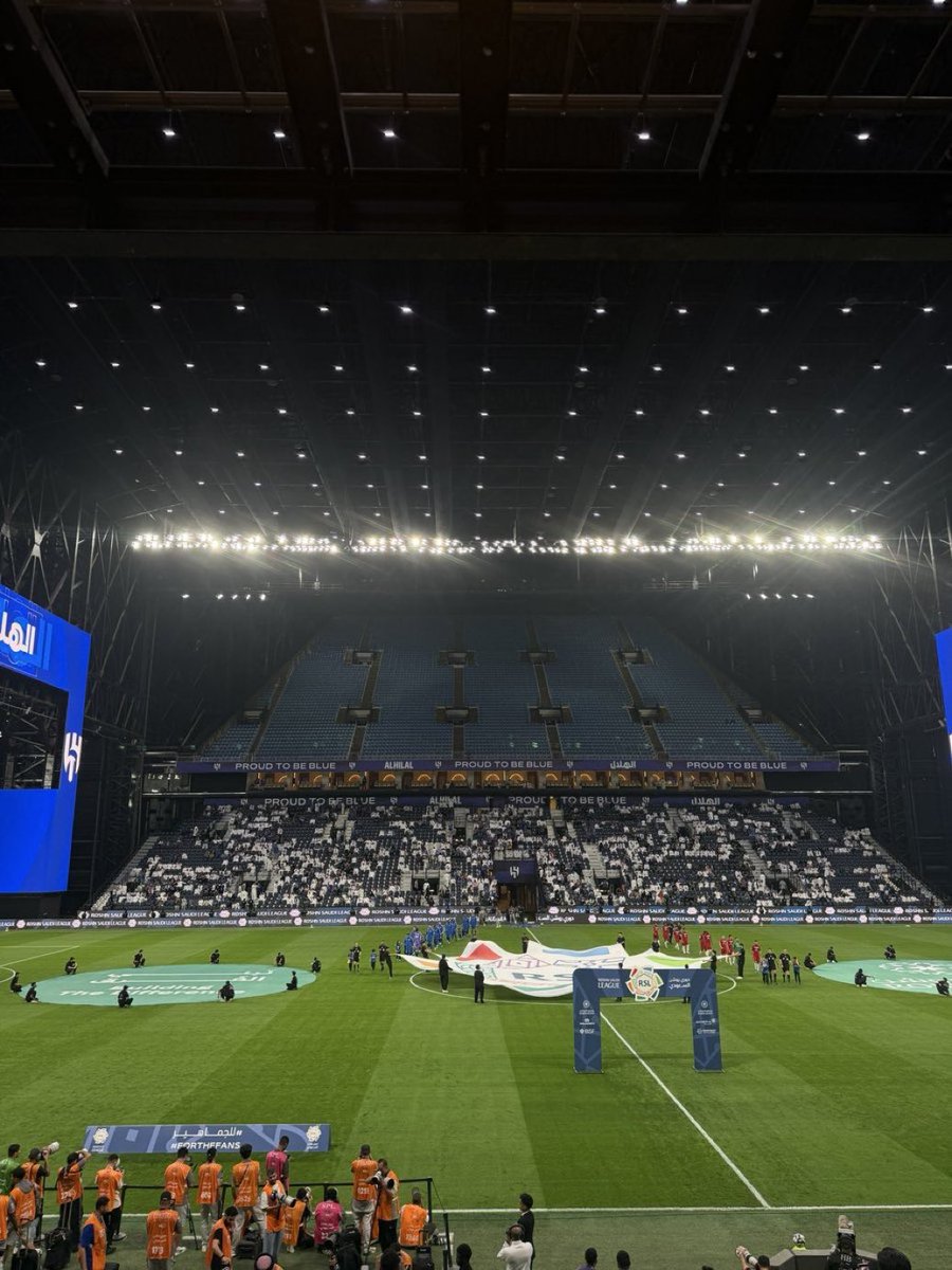 M E Hً ! tweet media