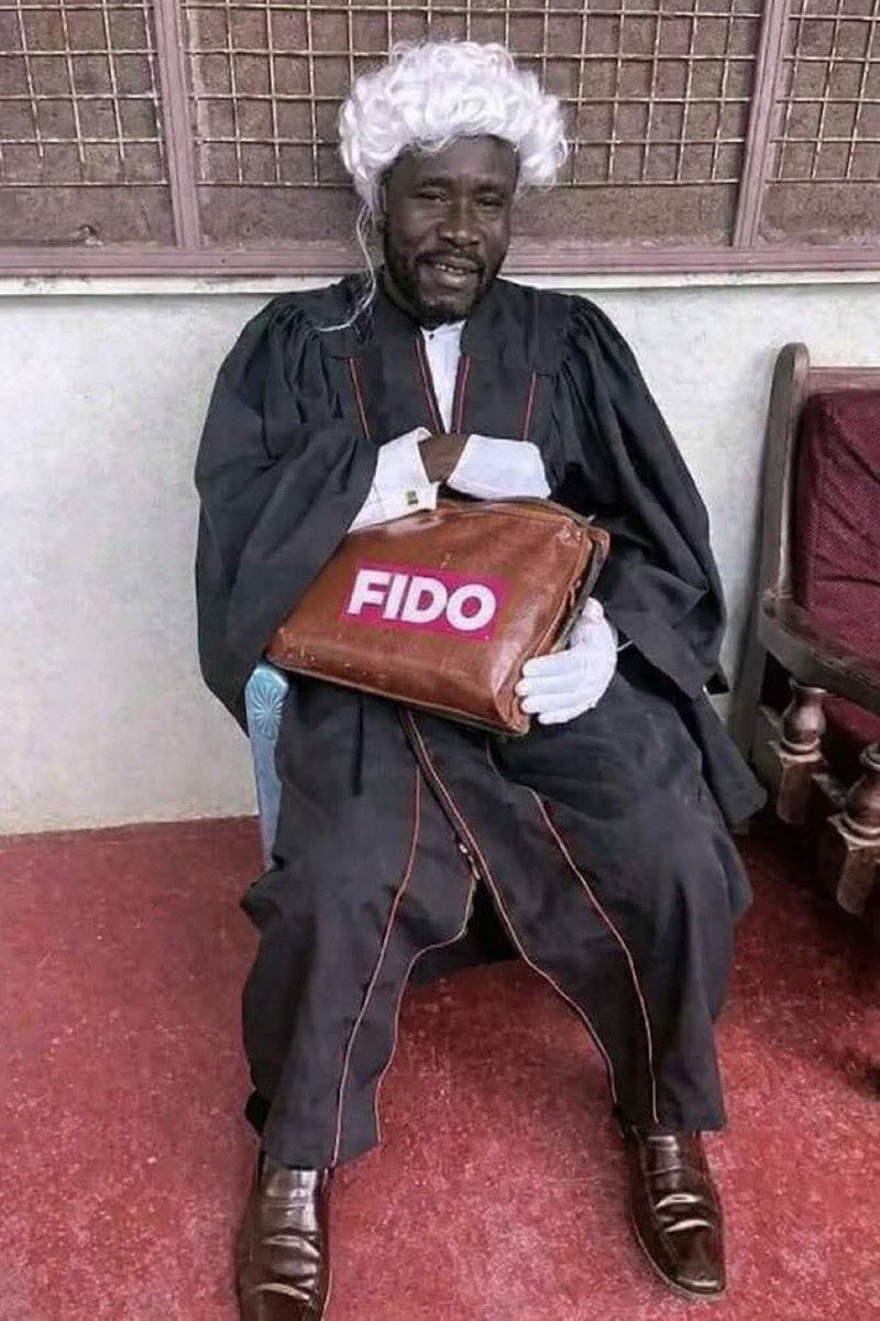 SayYesToMoney98's tweet photo. @the_marcoliboy ECG’s lawyer is even tired! Court cases no dooso dodo https://t.co/GEoo6gJL55