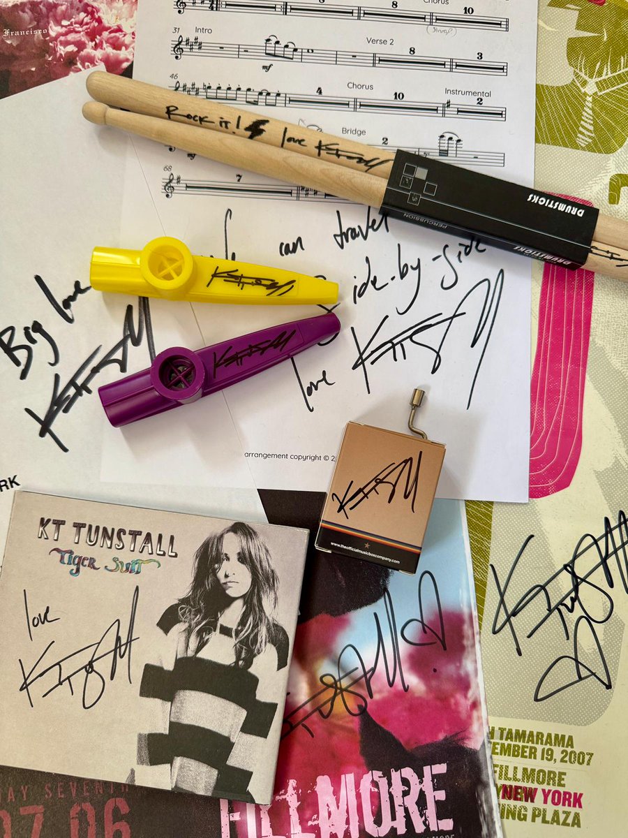 KTTunstall's tweet photo. PSST! Want to snag something special? 👀

Each month, I’ll be giving away one awesome item! It could be a signed CD, a poster… or even a KAZOO! 💿🎵🤘

Join my Patreon from only £8 a month here: https://t.co/kRNk9kO3M0  to get in on the fun and be entered into the monthly draw! 🤞

Lots of other goodies available including access to my top secret Instagram account!

I’ll see ya there!