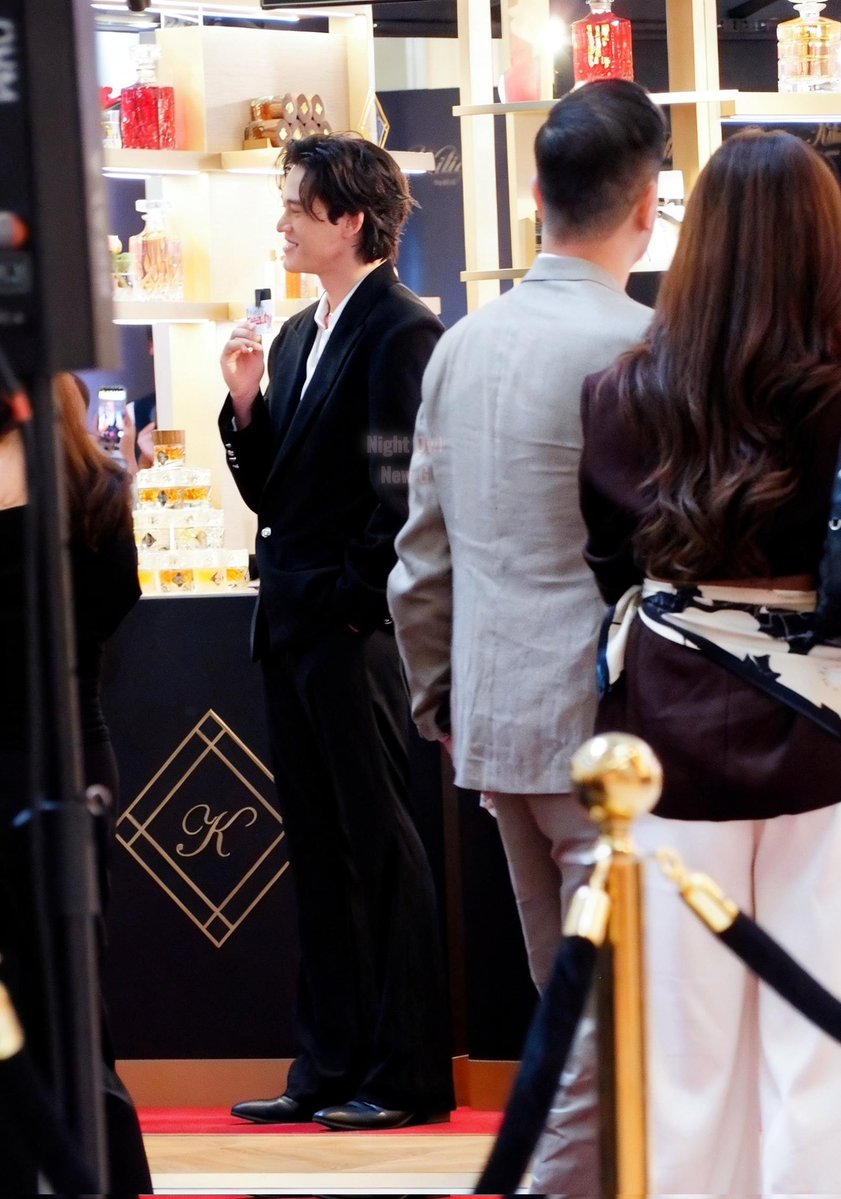 PurrrCreate tweet media