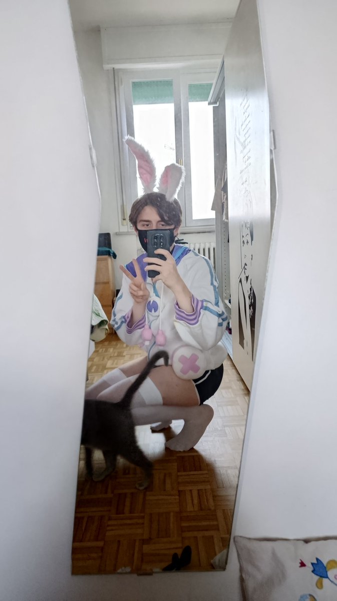 HaruBunVT🩵🐰 - Femboy bunny Vtuber tweet media