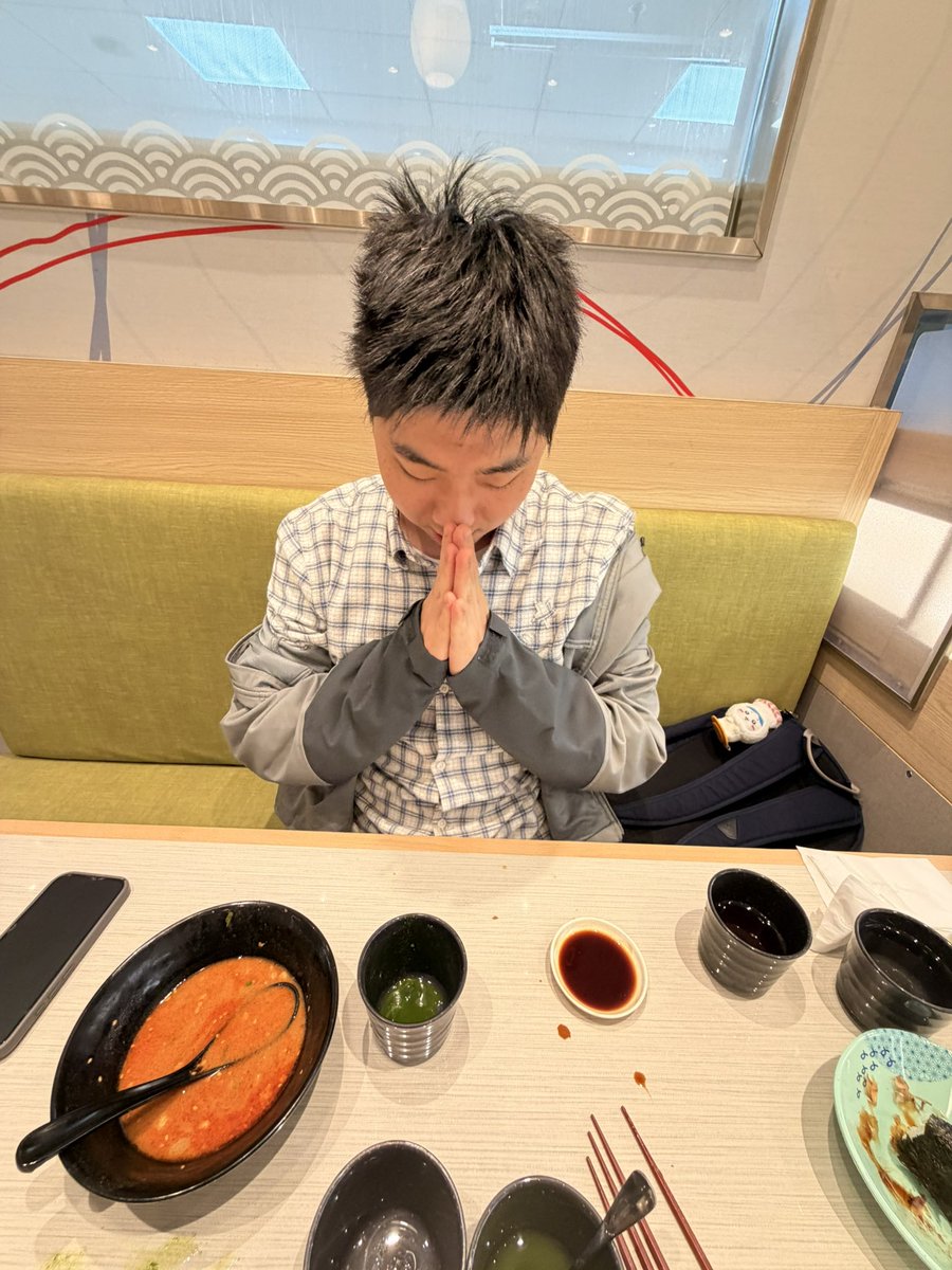 Leonard（国境以北版） tweet media