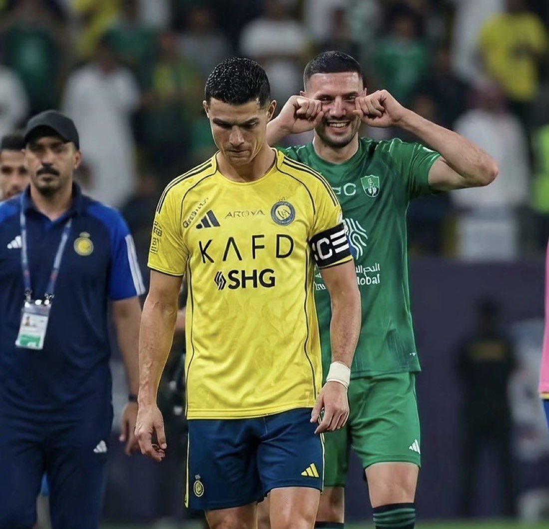 بو نـوف-النخبوي🏆🏆 tweet media