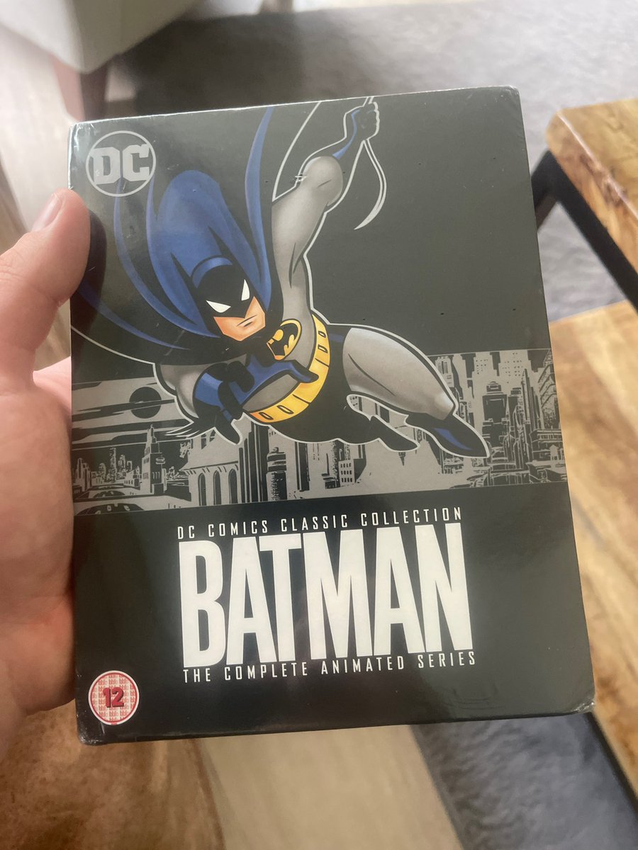 TalkaSimo's tweet image. My dvd box of batman the complete animated series arrived on mail today now i can watch this legendary animated tv show kids back in the 90s loved #batman #batmantheanimatedseries #1990s