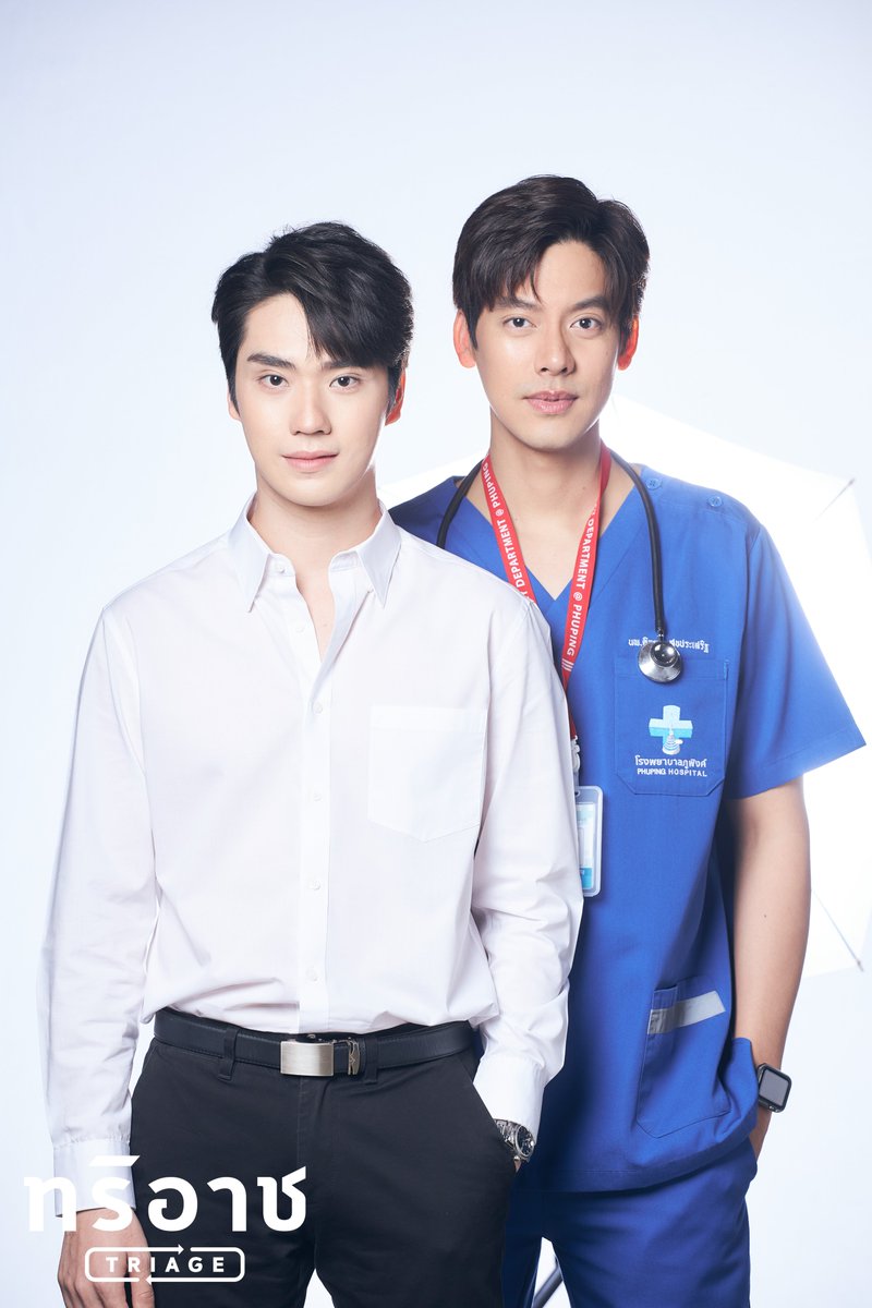 จากฉากแปะมือแค่ 5 วิ ในซีรีส์เรื่องแรกที่ไม่มีซีนคู่กัน จนอีก 5 ปีต่อมา ถึงได้มีซีรีส์ที่นำแสดงคู่กันแบบเป็นทางการ คือ ‘ทริอาช’ เรื่องเดียว และเปลี่ยนคู่แสดงกันไปเรื่อยๆ

แต่มิตรภาพของ ‘เต้ตี๋’ ก็ยังมั่นคงยาวนานมาเป็น 10 ปี มหัศจรรย์มากเลย :)

#เต้ตี๋ชู้รักเรือล่ม #เต้ตี๋ #TaeTEe