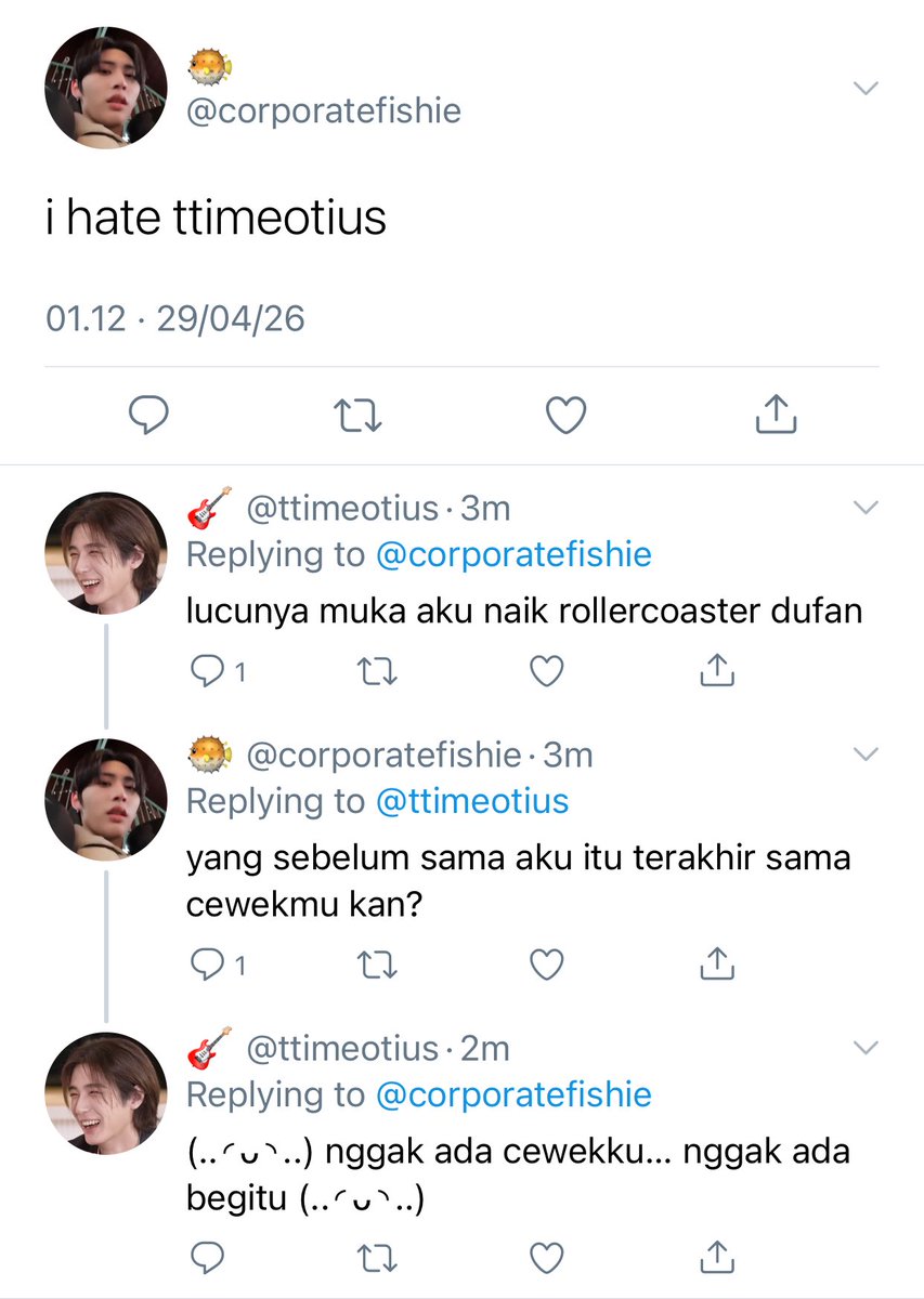 ⊹ tweet media