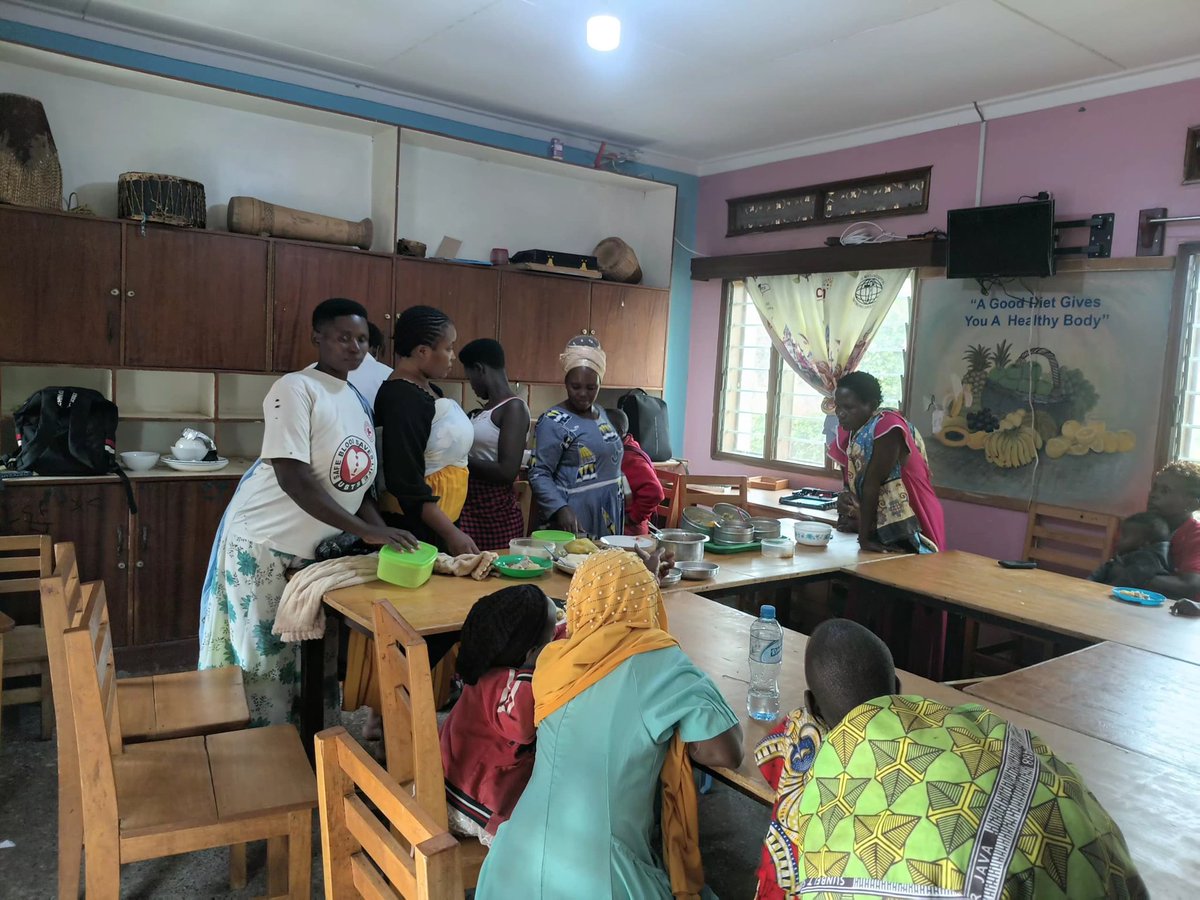 RuharoHospital's tweet photo. In collaboration with Nutrition Dept at @MbararaHospital, @OURSProgram today held a nutrition clinic for children with disabilities and #RB advancing our efforts towards inclusive health. #CBID #CBR @cbmIHI @cbmWorldwide @bitekyerezomed1 @TBekson @JMSUganda @Ndyowaawe @MosesOkipi https://t.co/Fn5R8epBvK