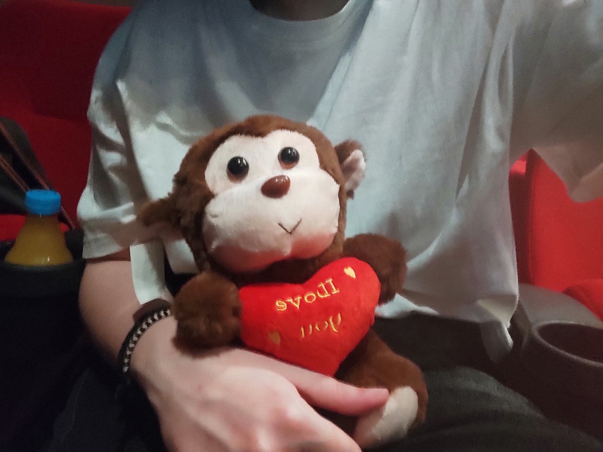 billy. 🤍🕷️ tweet media