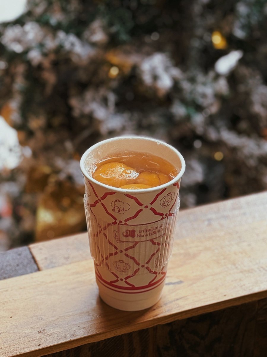 Mohamma73471016's tweet image. "Late-night craving Our warm ramen u0026 crispy gyoza are here—steaming, savory, ready to wrap you in comfort.  Open till 2 AM! #LateNightEats #ComfortFood"