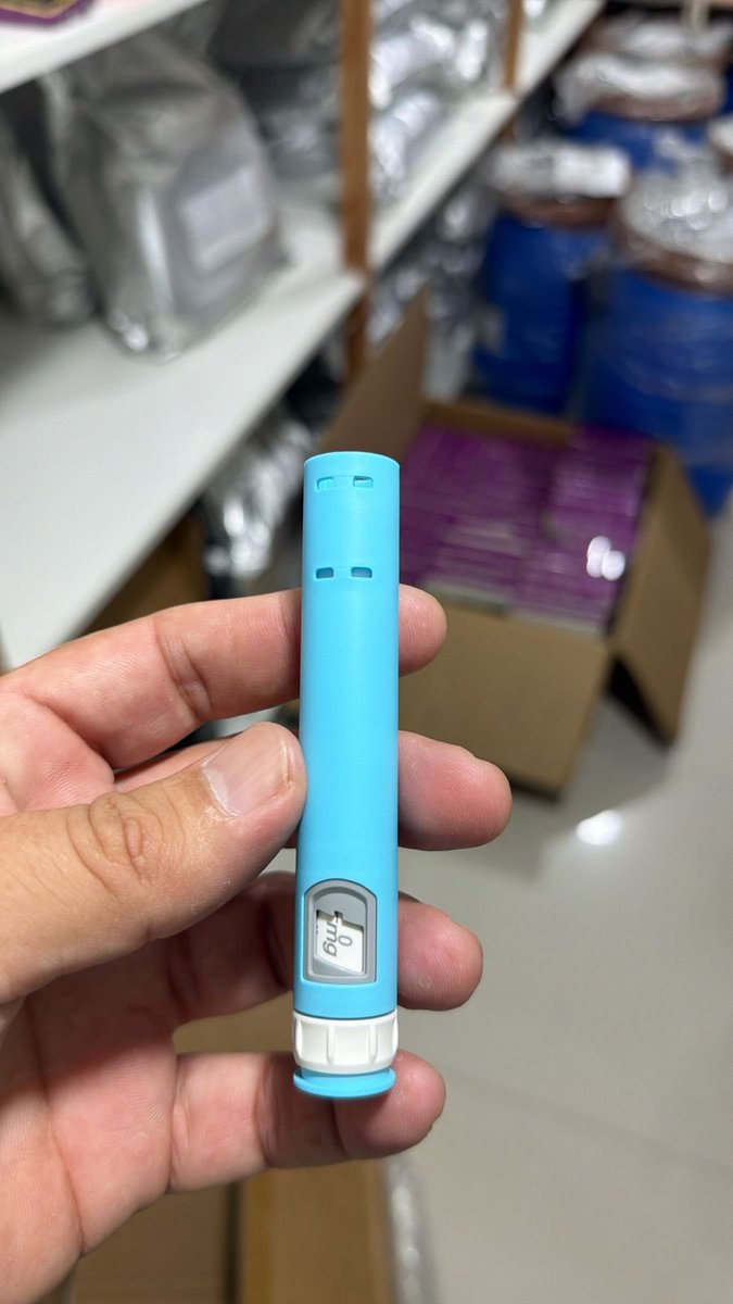 Alvaro Mora tweet media