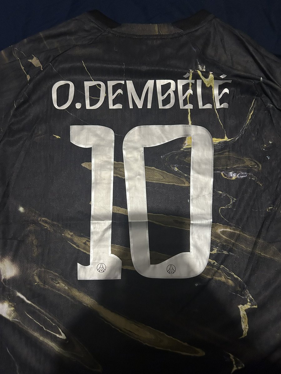 Billie Jean 🇫🇷🇬🇵 tweet media