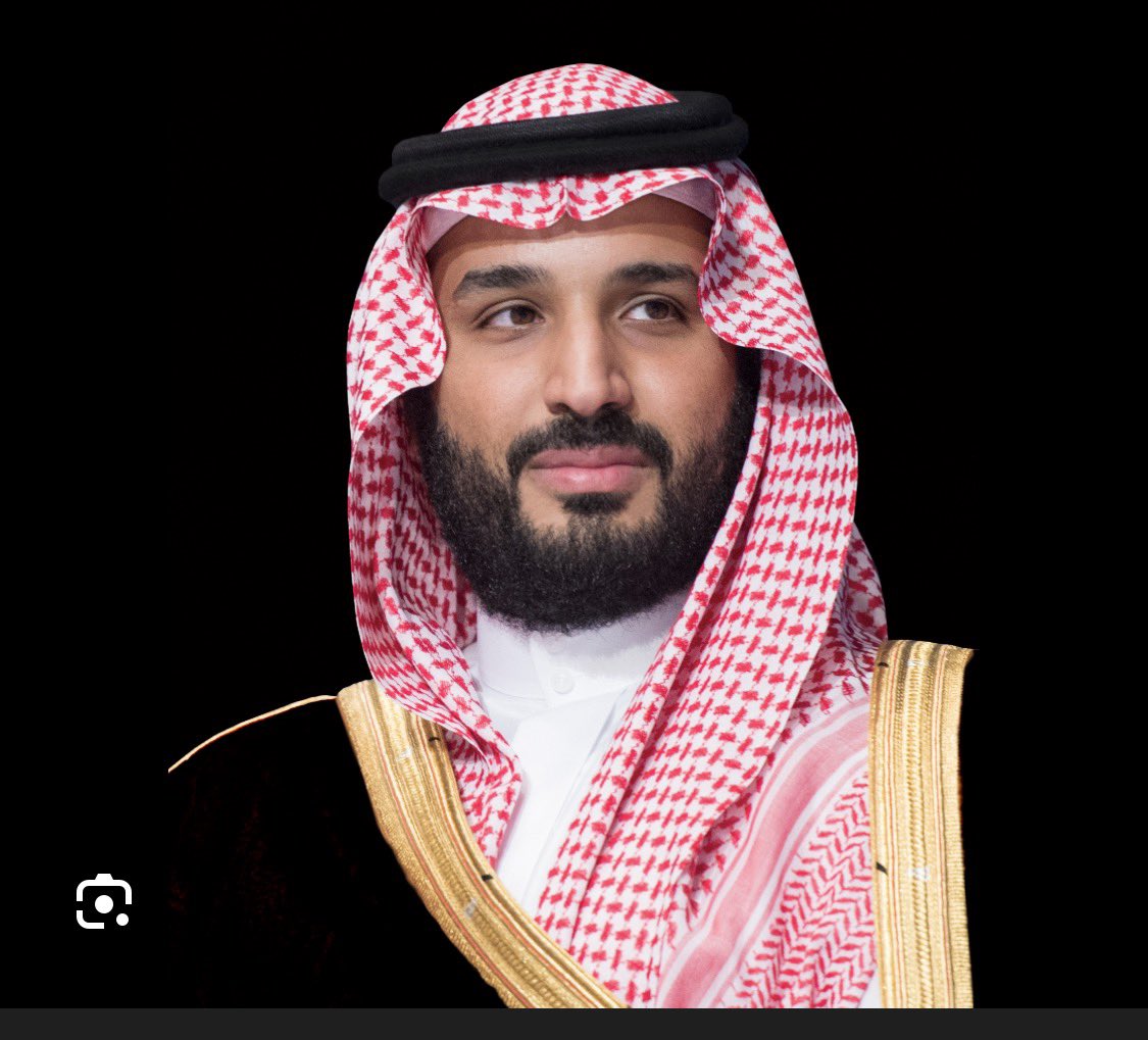 SaadAlarify's tweet photo. قمة جده التشاورية

في مراحل مختلفة نجحت دول مجلس التعاون في تجاوز أزمات متعددة، ومتوالية، وبدت على قدر من المسئولية الواعية للتحديات الراهنة، كما أنها كانت قادرة على تلافي التبعات الخطيرة لتلك الأحداث من بعد الثورة الايرانية، وحرب ايران والعراق، ثم غزو الكويت، وتحرير العراق، والربيع العربي وانقاذ مملكة البحرين من براثن الفوضى، والمبادرة الخليجية لحل الأزمة اليمنية. وليست اثار حرب إيران الاخيرة بمعزل عن  تمكن دول المجلس من التنسيق بعد التشاور اللازم في مثل هذه الاوقات على موقف موحد يفرض تعزيز العمل والتعاون الخليجي المشترك للتعامل مع كل التحديات.
وحكمة اصحاب الجلالة والسمو في ضيافة المملكة ورئاسة ولي العهد الامير محمد بن سلمان كفيلة بخدمة مصالح شعوبهم وتأمينهم.
@jasemalbudaiwi 
@GCCSG