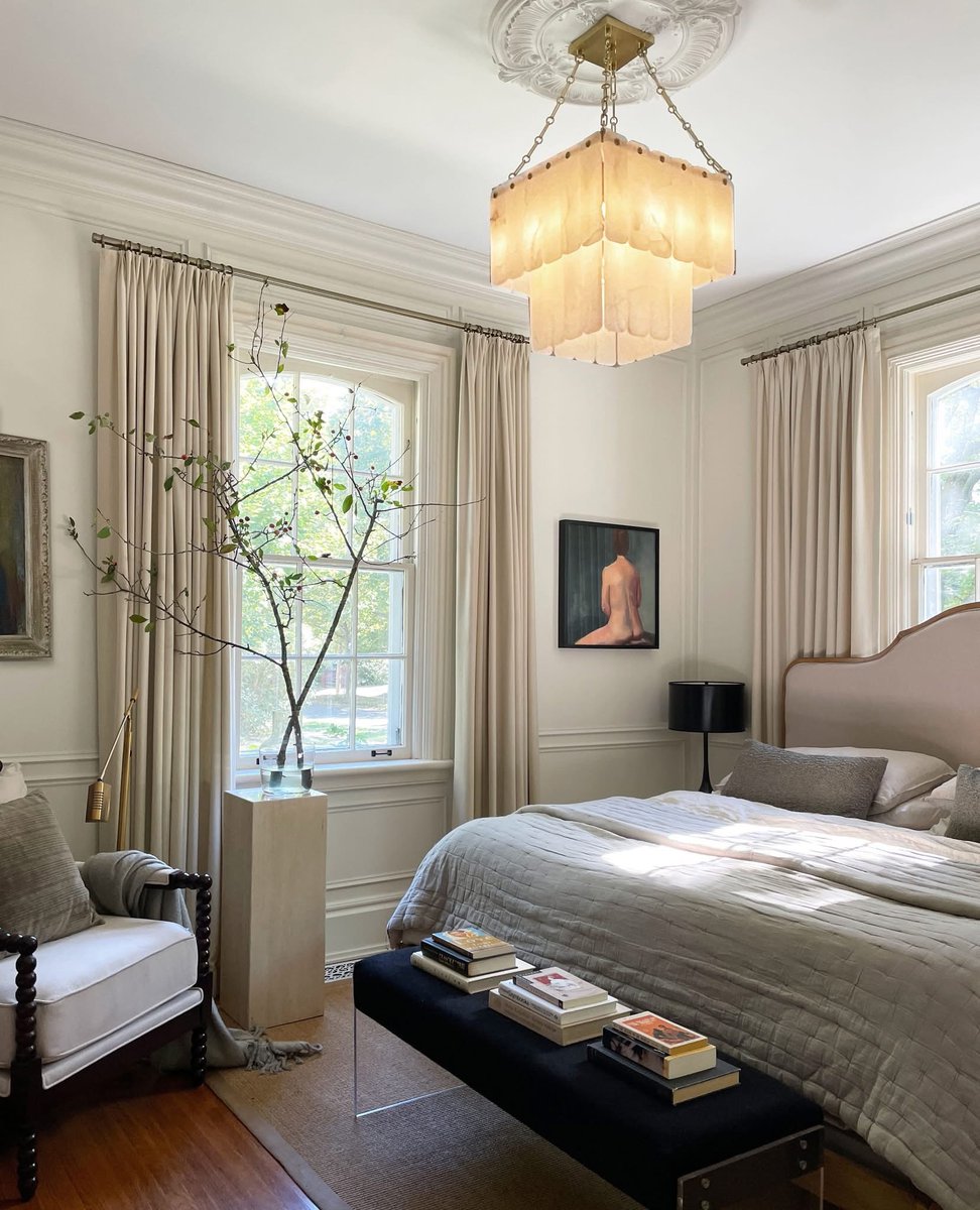 MahlandersSD's tweet image. Tuesday Tip ✨
Styles change. Good lighting design doesn’t.

Want a simple way to get it right? Start here: bit.ly/466O1FP

#Mahlanders #TuesdayTip #LightingDesign #HomeLighting