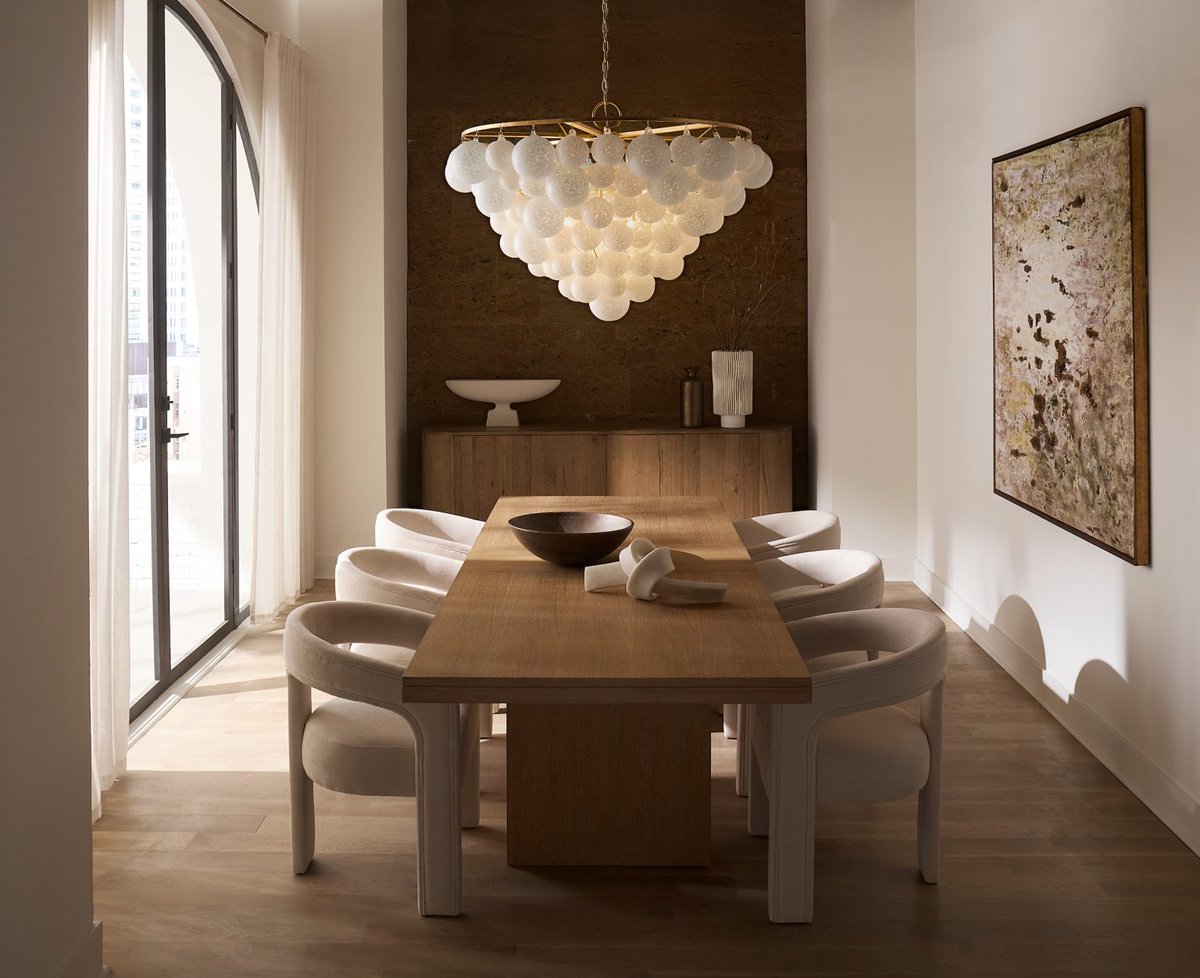MahlandersSD's tweet image. Tuesday Tip ✨
Styles change. Good lighting design doesn’t.

Want a simple way to get it right? Start here: bit.ly/466O1FP

#Mahlanders #TuesdayTip #LightingDesign #HomeLighting