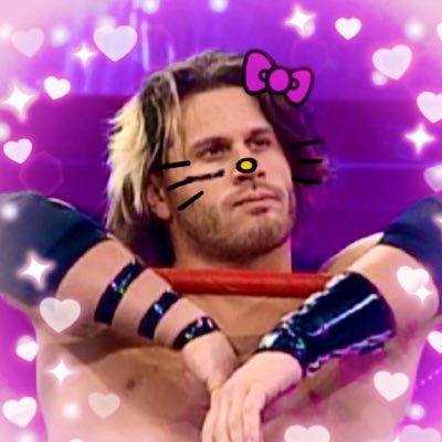 kitty! 💚 tweet media