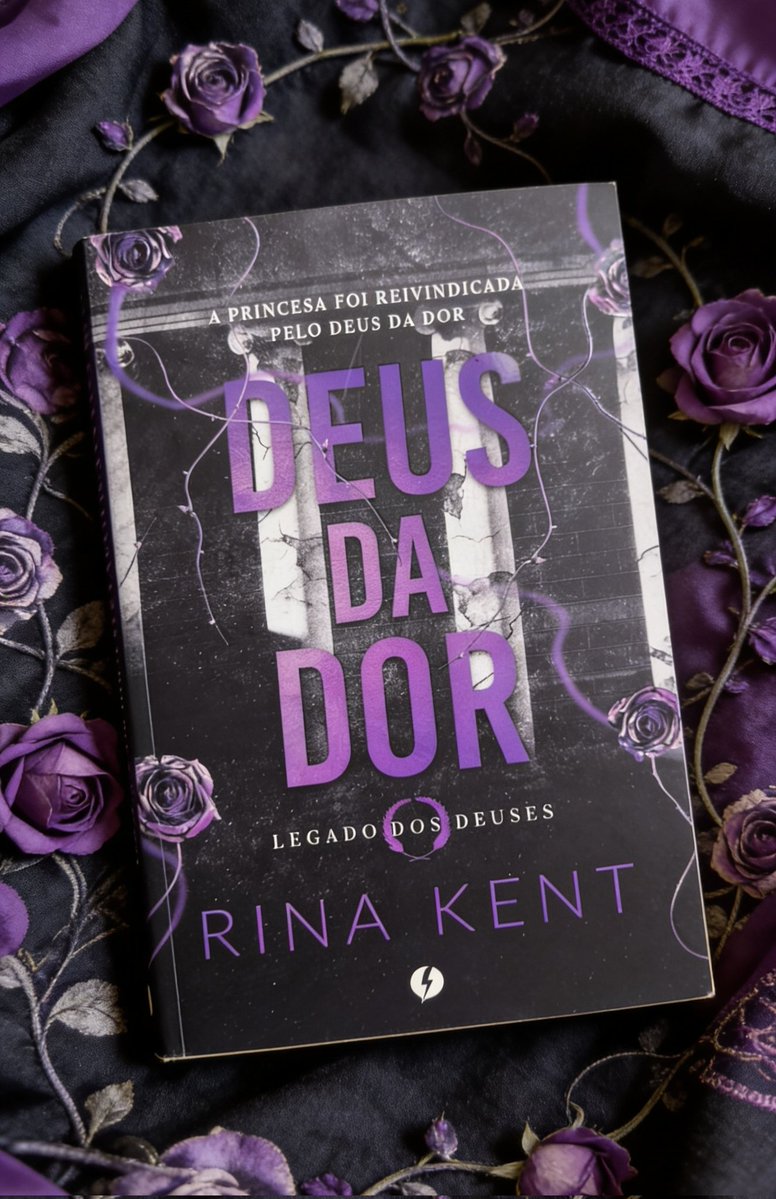 CantinhoLite's tweet image. Nem todo romance é feito pra ser leve… alguns são feitos pra doer 🖤

Deus da Dor entrega intensidade, tensão e uma conexão impossível de ignorar.

🛒 Compre na Amazon: amzn.to/4ujnYrJ

#Publi #Dark #Book #Amazon