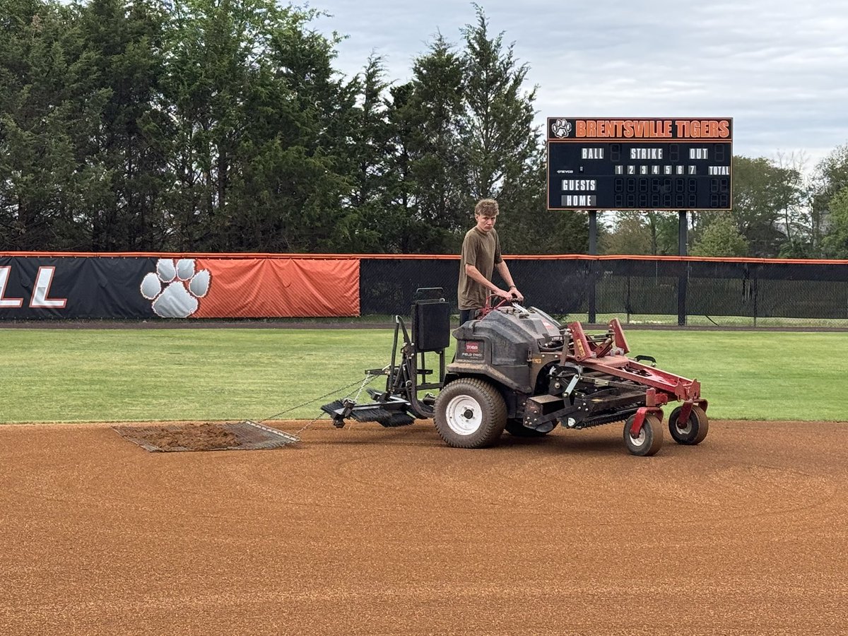 Brentsville Turf Toro Grounds Academy tweet media