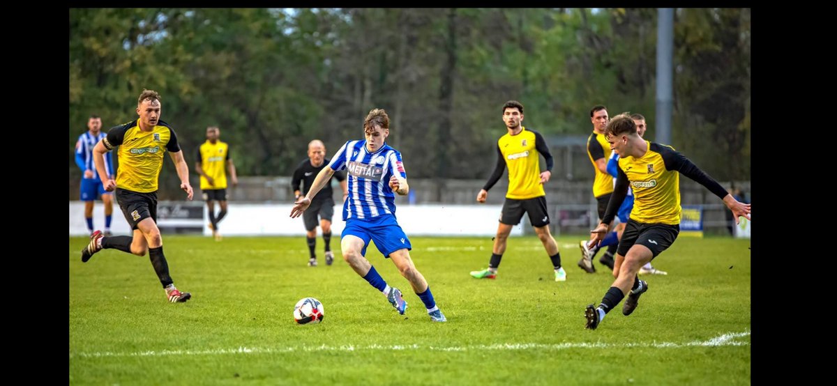 LeeQuincey_4's tweet photo. 25/26 season complete✅
30+ appearances,
Gutted to fall short in the end but we rest and go again, bring on pre season⚽️
#UTA https://t.co/6BxpXnqV9Q