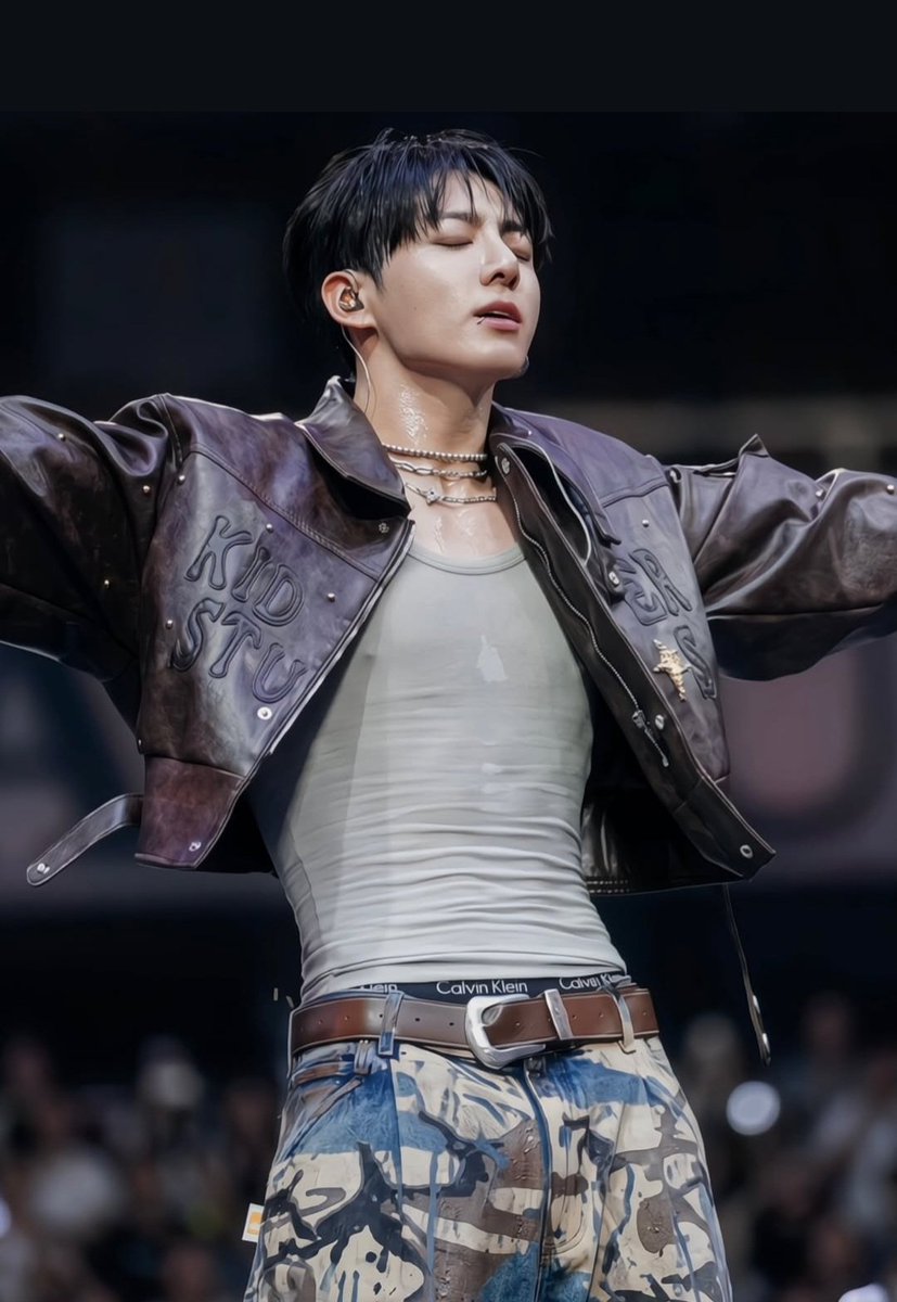 JK (@97jungukk) on Twitter photo 