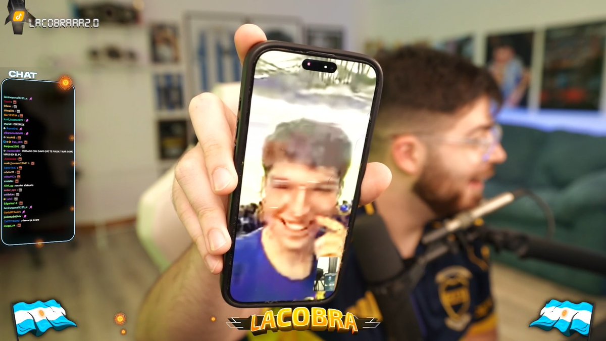 DAVO HACIENDO LLAMADA CON COBRIX DESDE EL ESTADIO JASJDAJSAJ

SIMPLEMENTE AURA