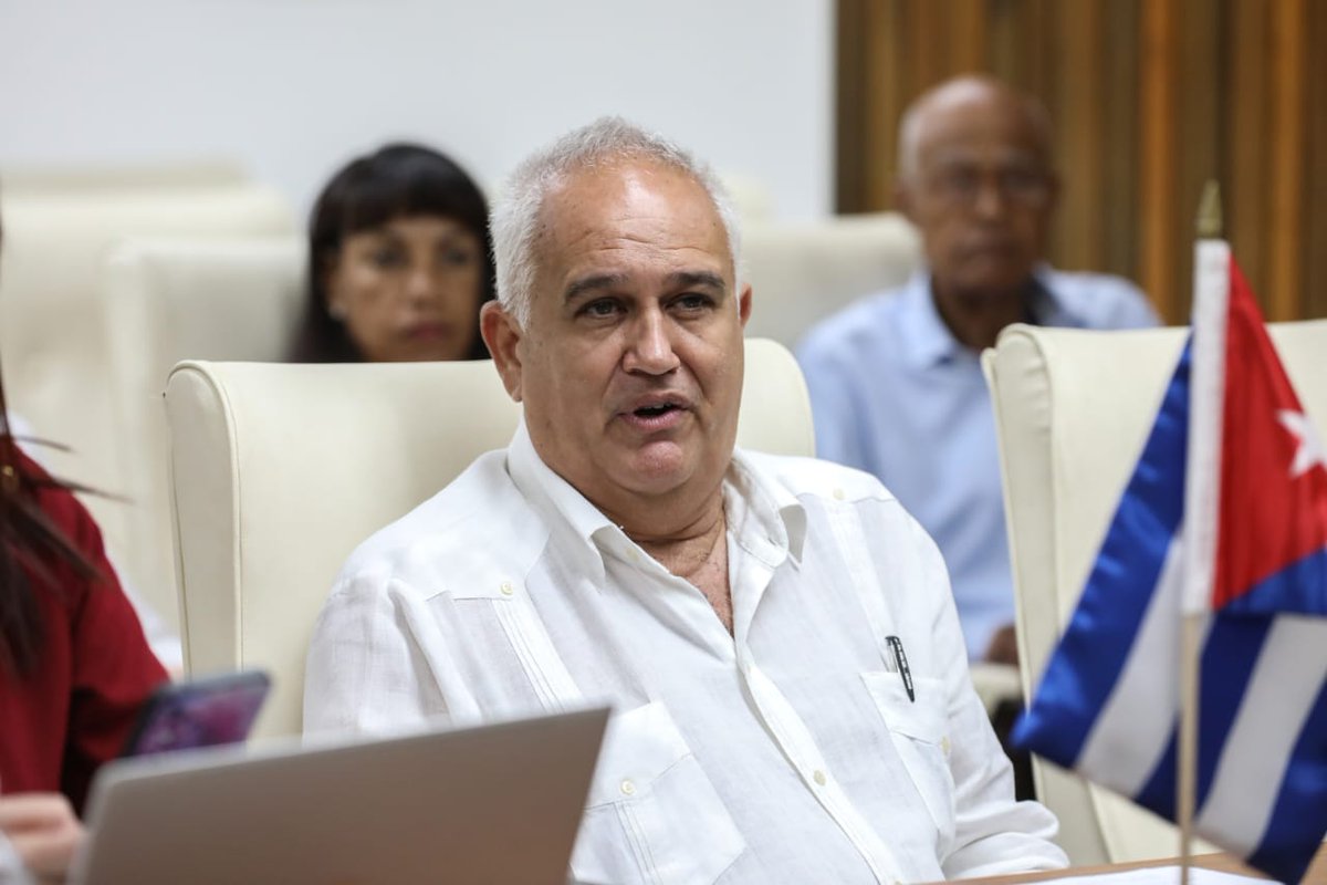 Actualicé sobre la compleja situación en Cuba a partir del recrudecimiento del bloqueo económico, comercial, financiero y energético. 

Agradecí la solidaridad permanente con el <a href="/PartidoPCC/">Partido Comunista de Cuba</a> y el pueblo cubano.