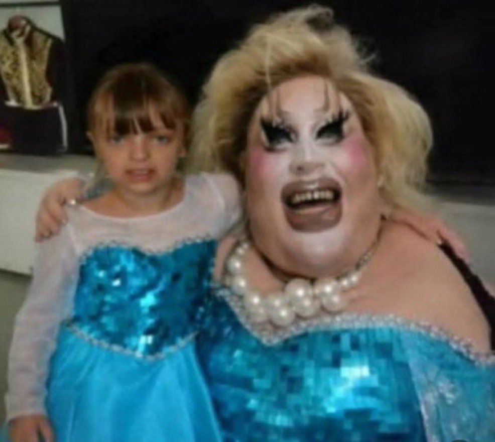 𝔟𝔯𝔢𝔲. tweet media