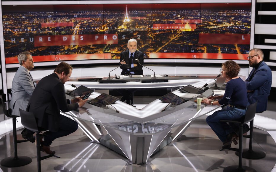 Monascope7 🗞️ tweet media