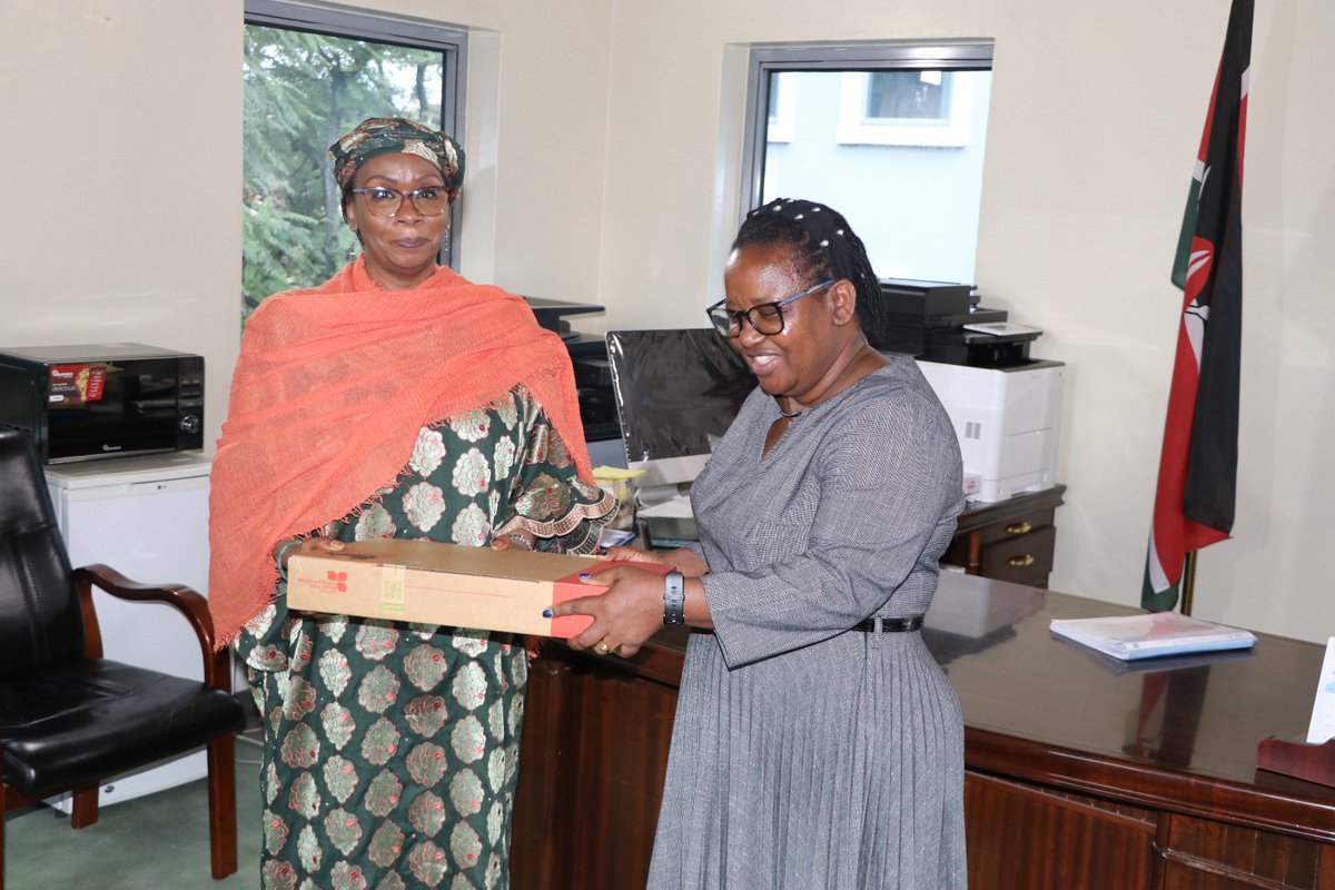 DRSKenya's tweet image. On 28th April 2026, @FatimaMCole the new @UNHCR_Kenya country Rep met with the CRA Miss Mwasaru Mercy at her office. 

The two pledged to work together to serve refugees and asylum seekers in Kenya especially on refugee protection and the implementation of the #ShirikaPlan.